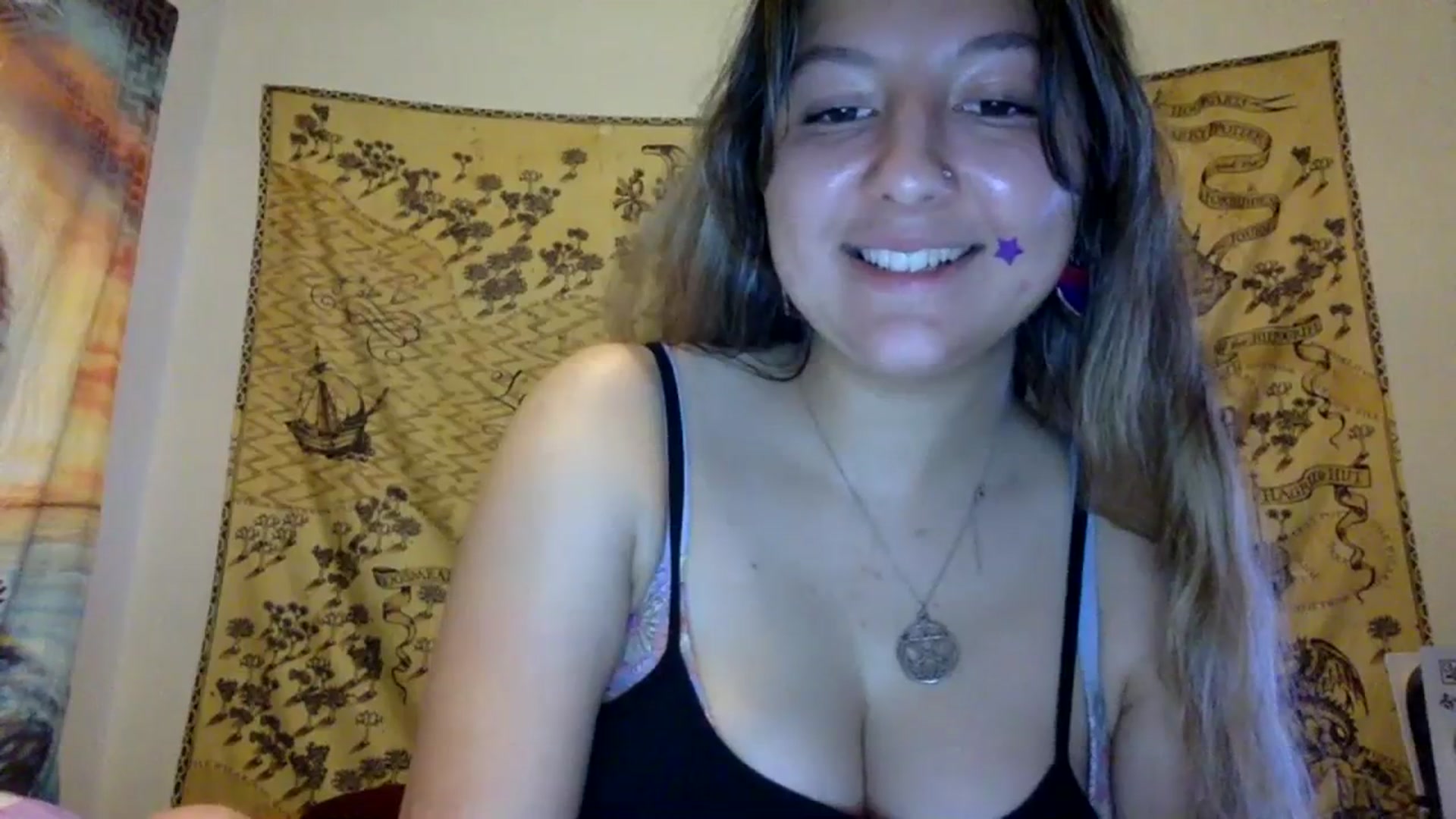 Gallery image thumbnail from tinydancer4's myfreecams stream on, 10/01/2023, 01:50 image 19 of 20