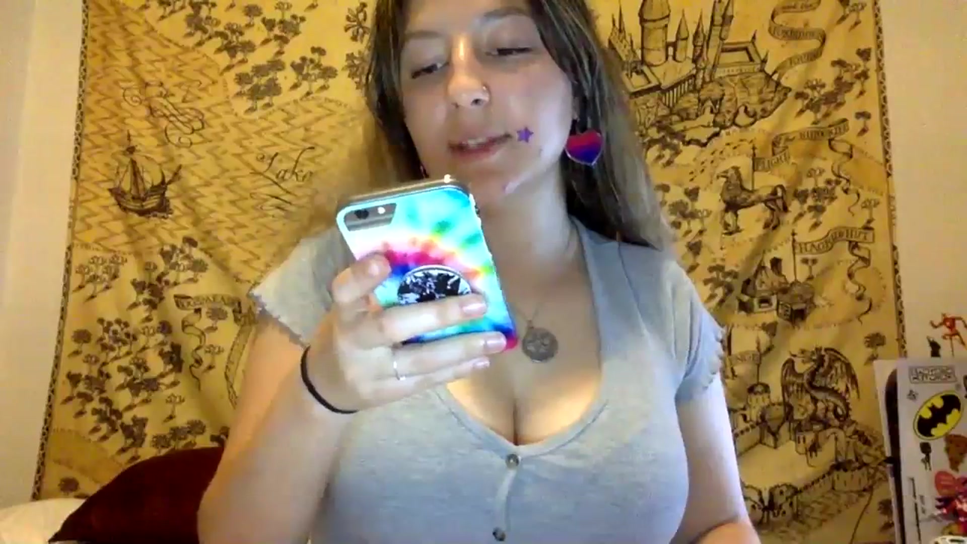 Gallery image thumbnail from tinydancer4's myfreecams stream on, 10/01/2023, 01:50 image 11 of 20