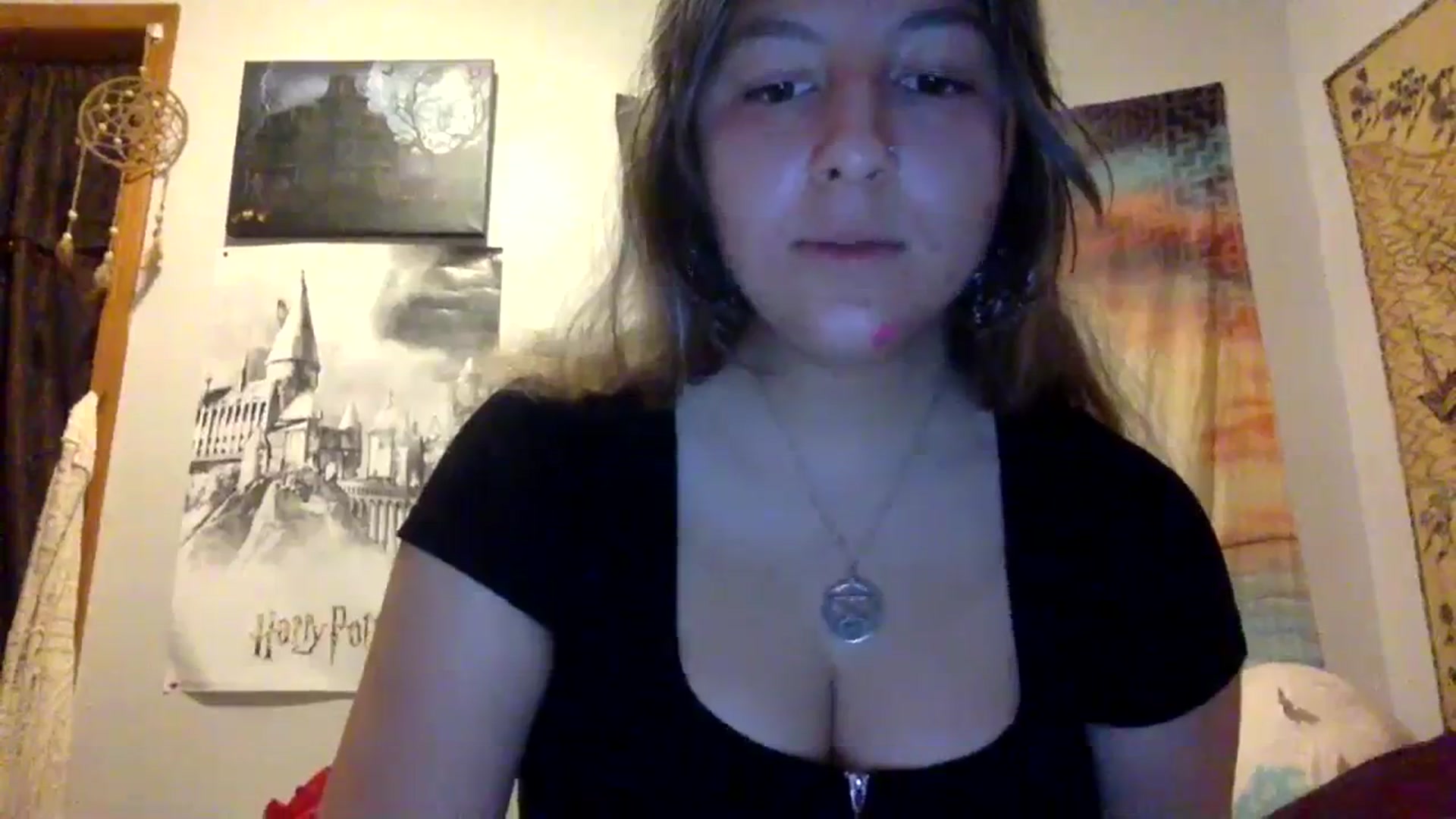 Gallery image thumbnail from tinydancer4's myfreecams stream on, 10/03/2023, 01:17 image 12 of 20