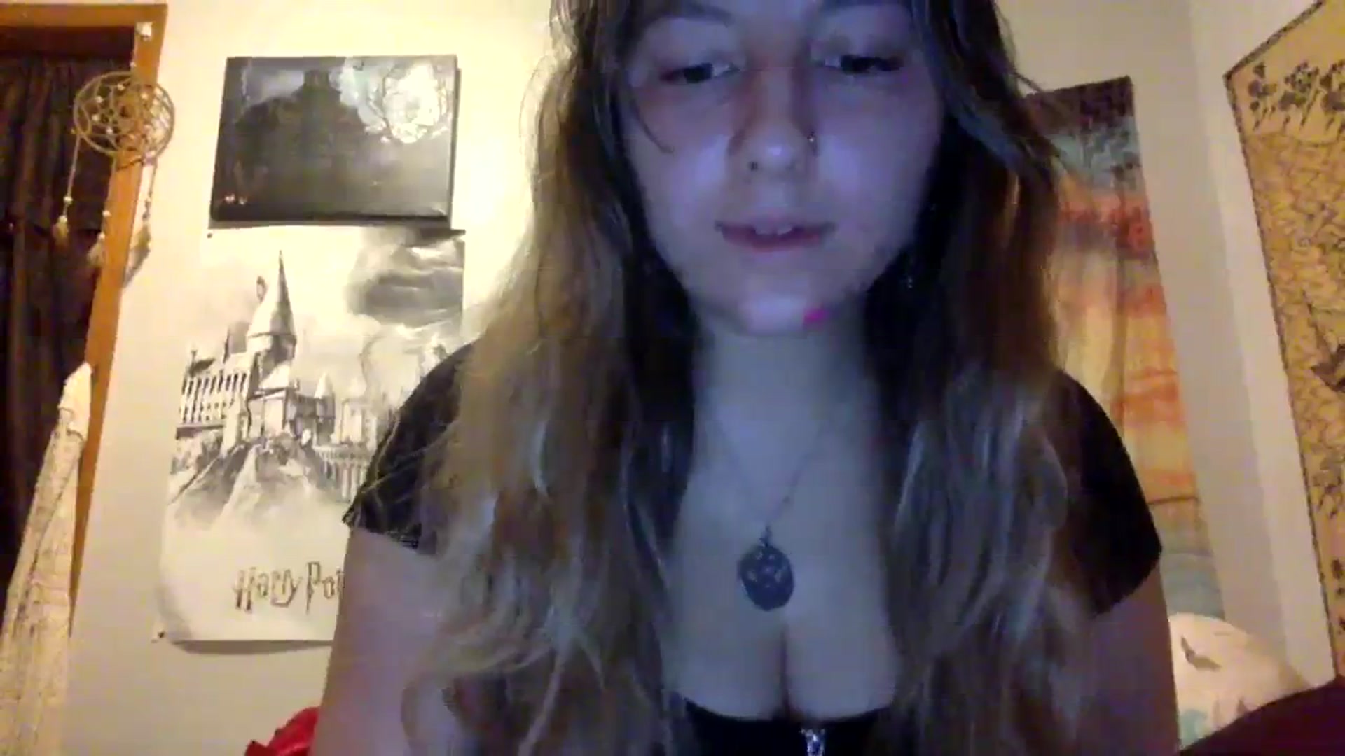 Gallery image thumbnail from tinydancer4's myfreecams stream on, 10/03/2023, 01:17 image 20 of 20