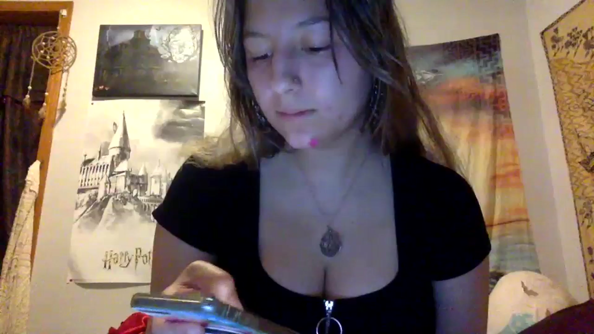 Gallery image thumbnail from tinydancer4's myfreecams stream on, 10/03/2023, 01:17 image 13 of 20
