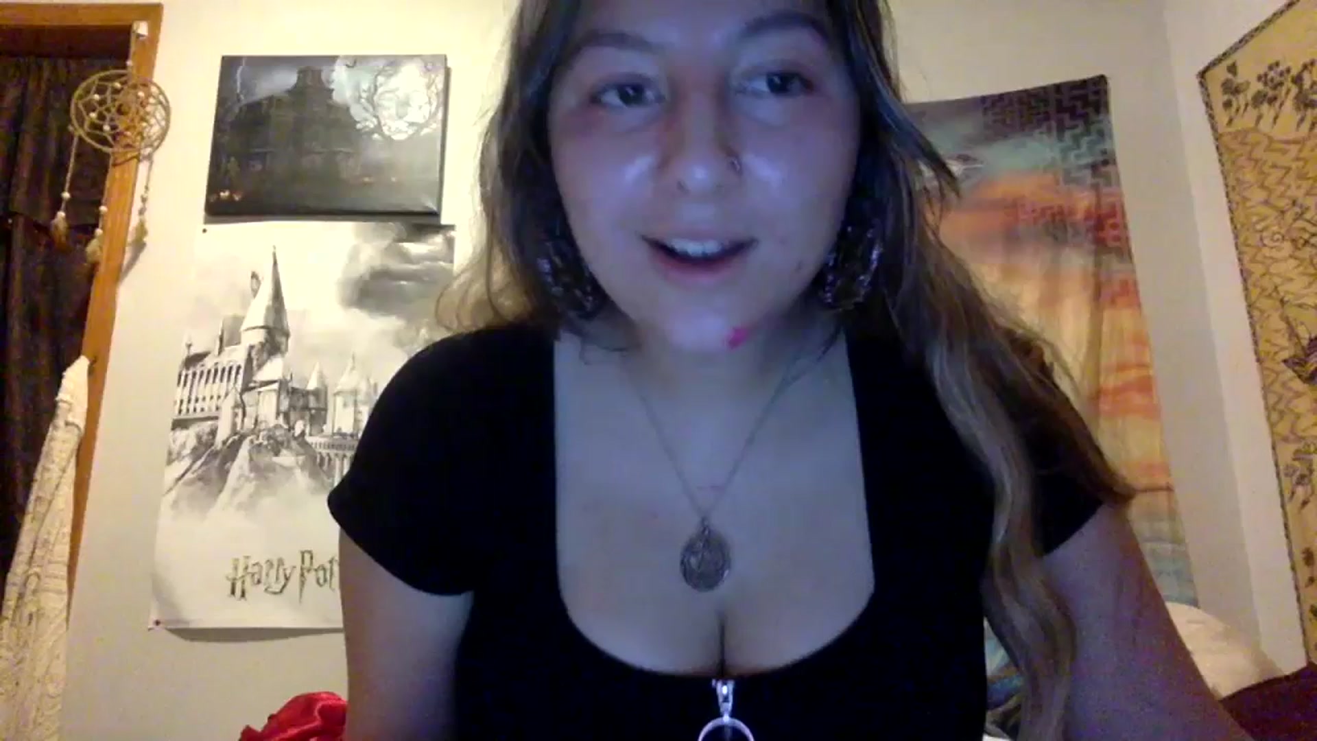 Gallery image thumbnail from tinydancer4's myfreecams stream on, 10/03/2023, 01:17 image 1 of 20
