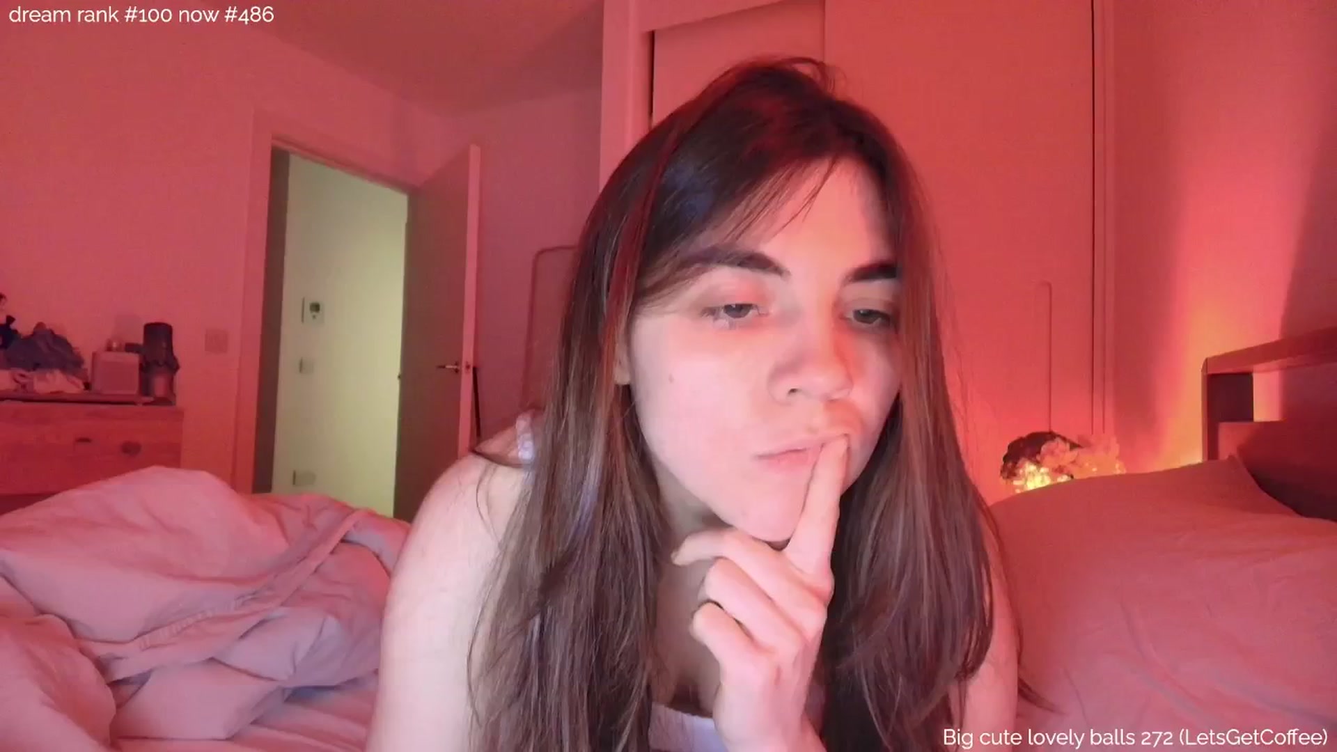 Gallery image thumbnail from tokencunt's myfreecams stream on, 01/21/2025, 24:42 image 16 of 20