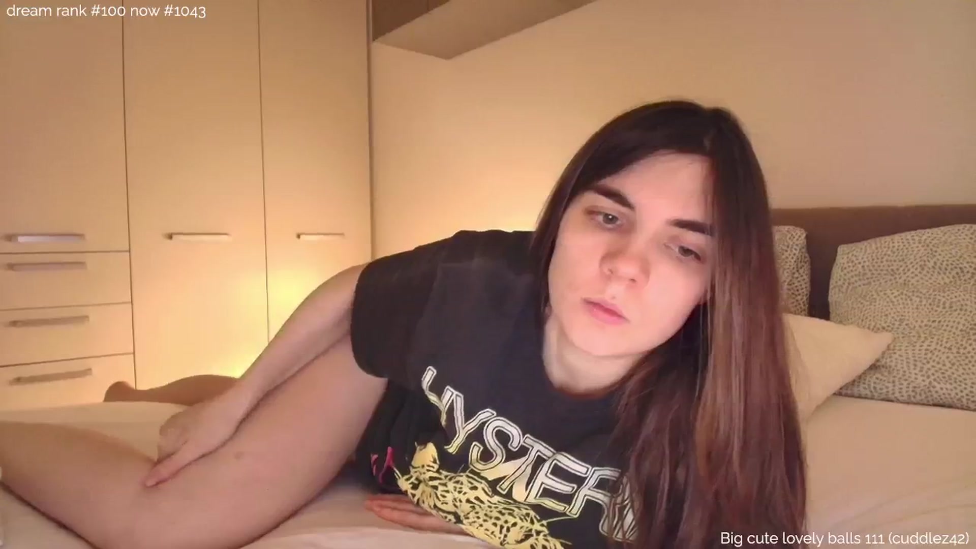 Gallery image thumbnail from tokencunt's myfreecams stream on, 02/07/2025, 24:35 image 18 of 20