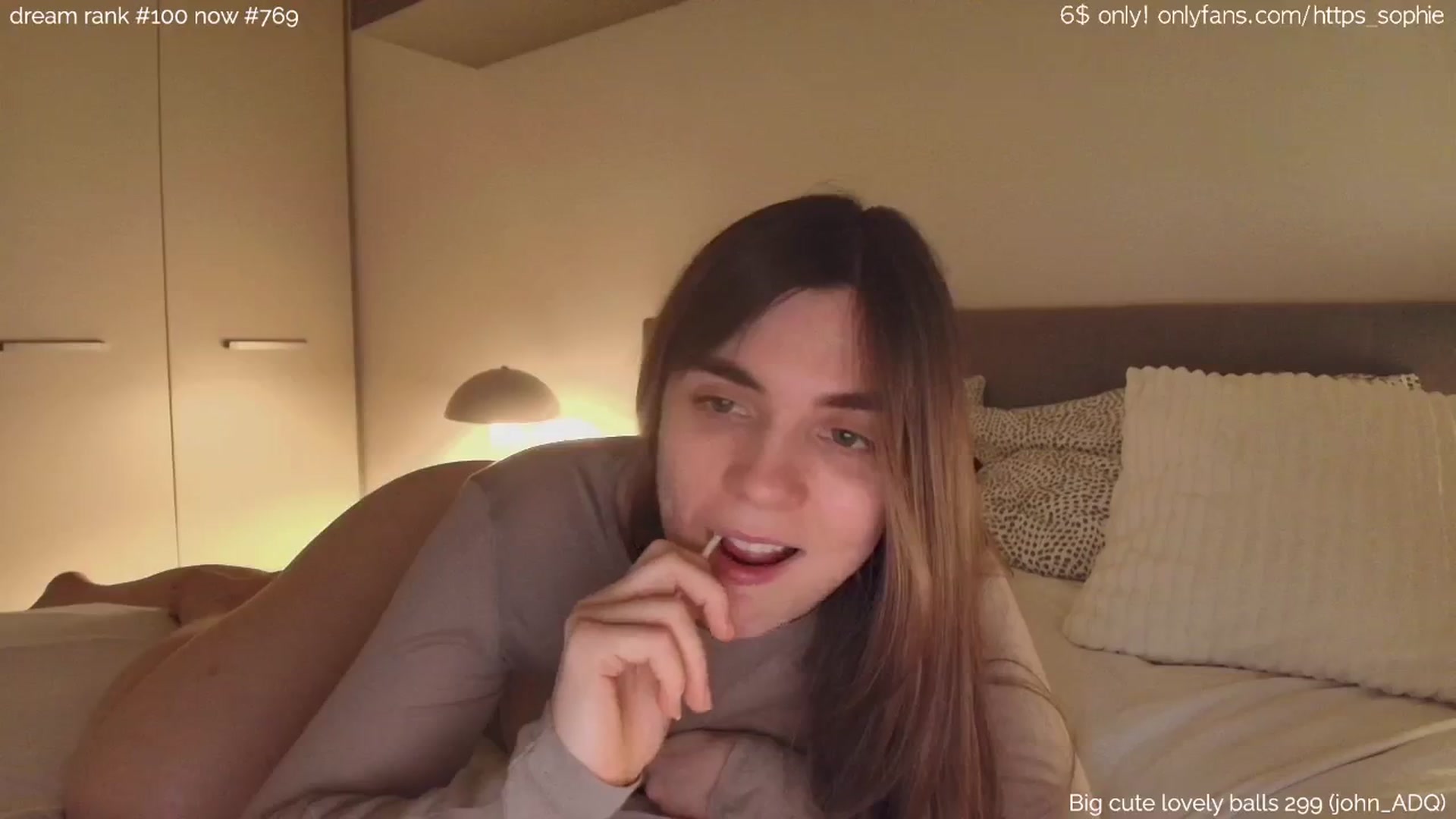 Gallery image thumbnail from tokencunt's myfreecams stream on, 02/09/2025, 24:05 image 6 of 20