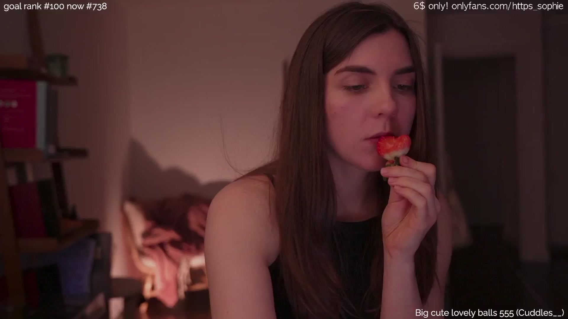 Gallery image thumbnail from tokencunt's myfreecams stream on, 03/02/2025, 03:47 image 9 of 20