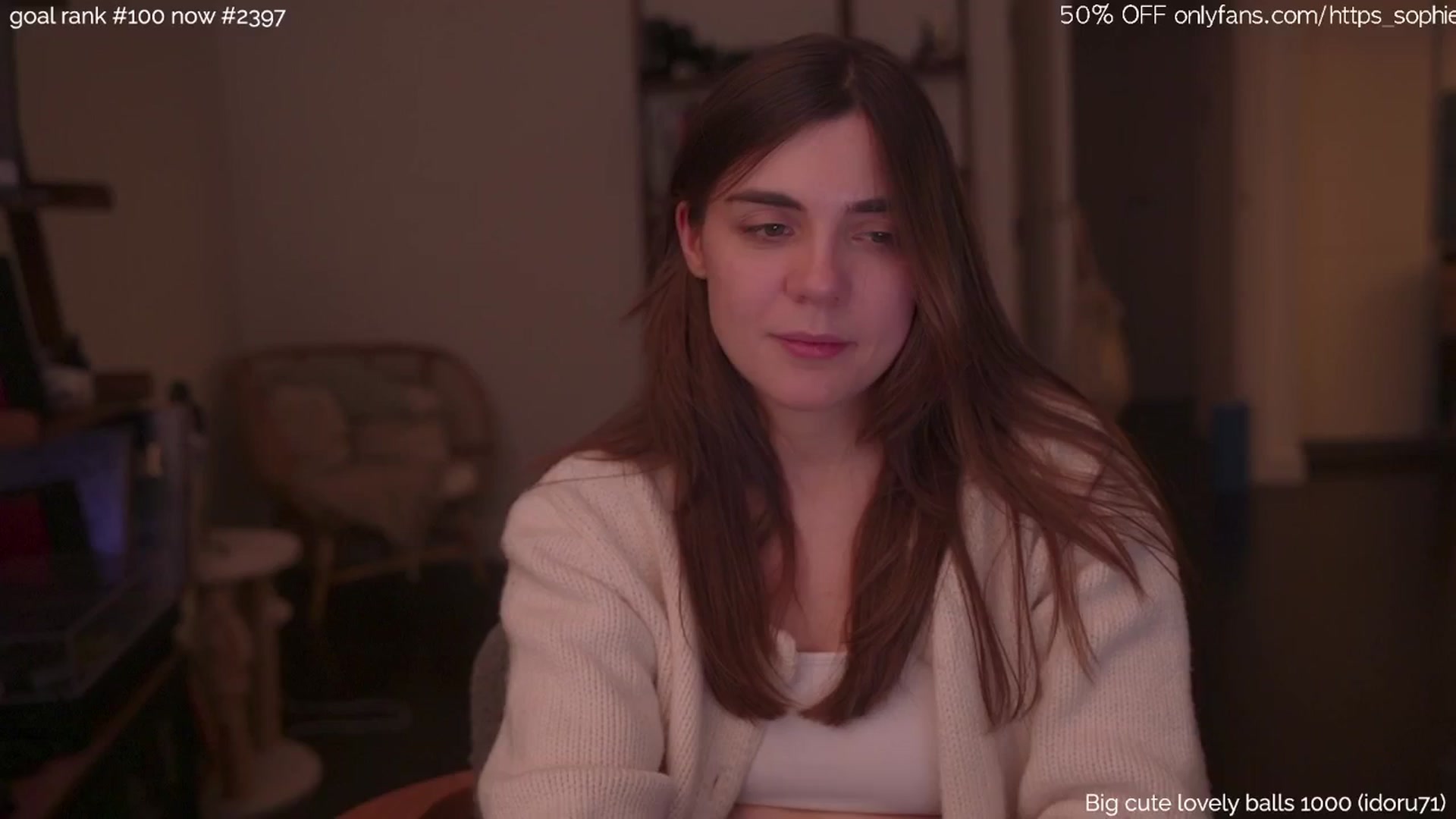 Gallery image thumbnail from tokencunt's myfreecams stream on, 04/13/2025, 24:03 image 18 of 20