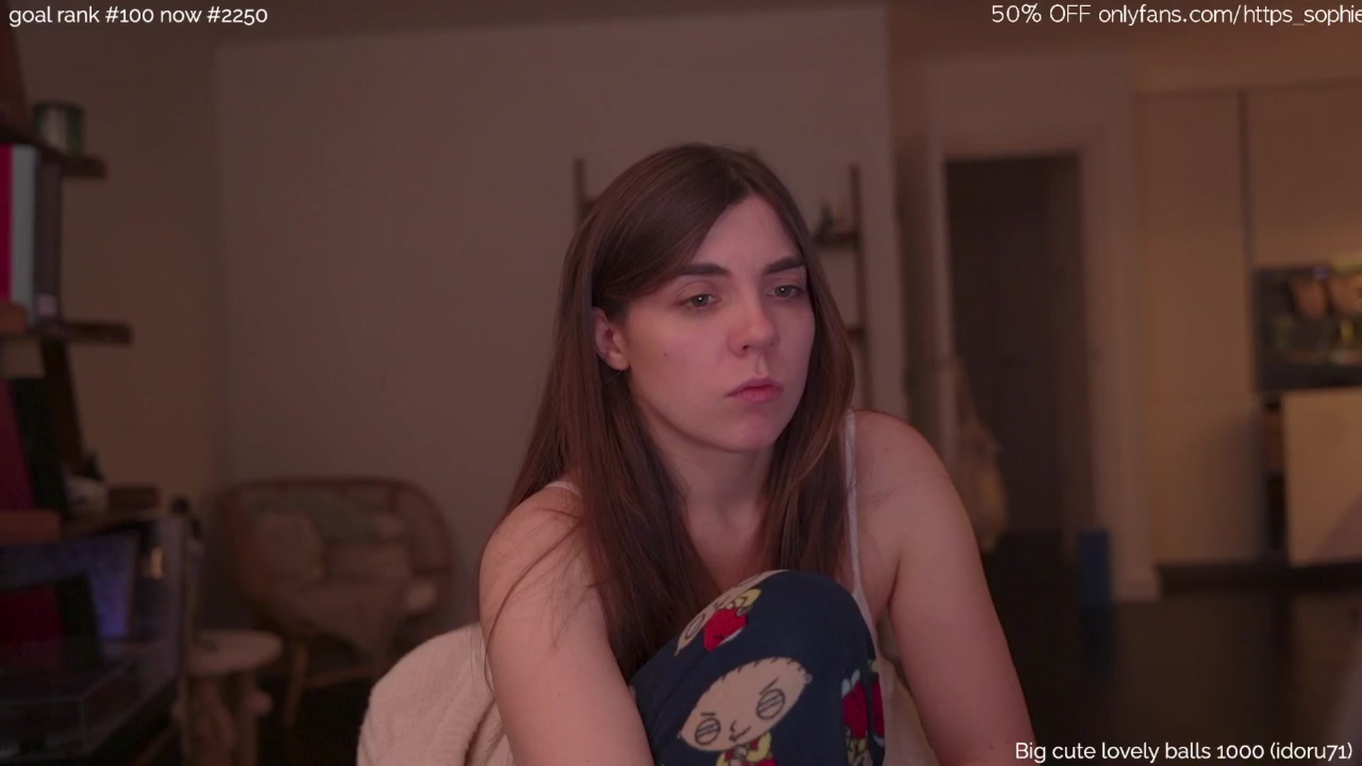 Gallery image thumbnail from tokencunt's myfreecams stream on, 04/13/2025, 24:44 image 9 of 20