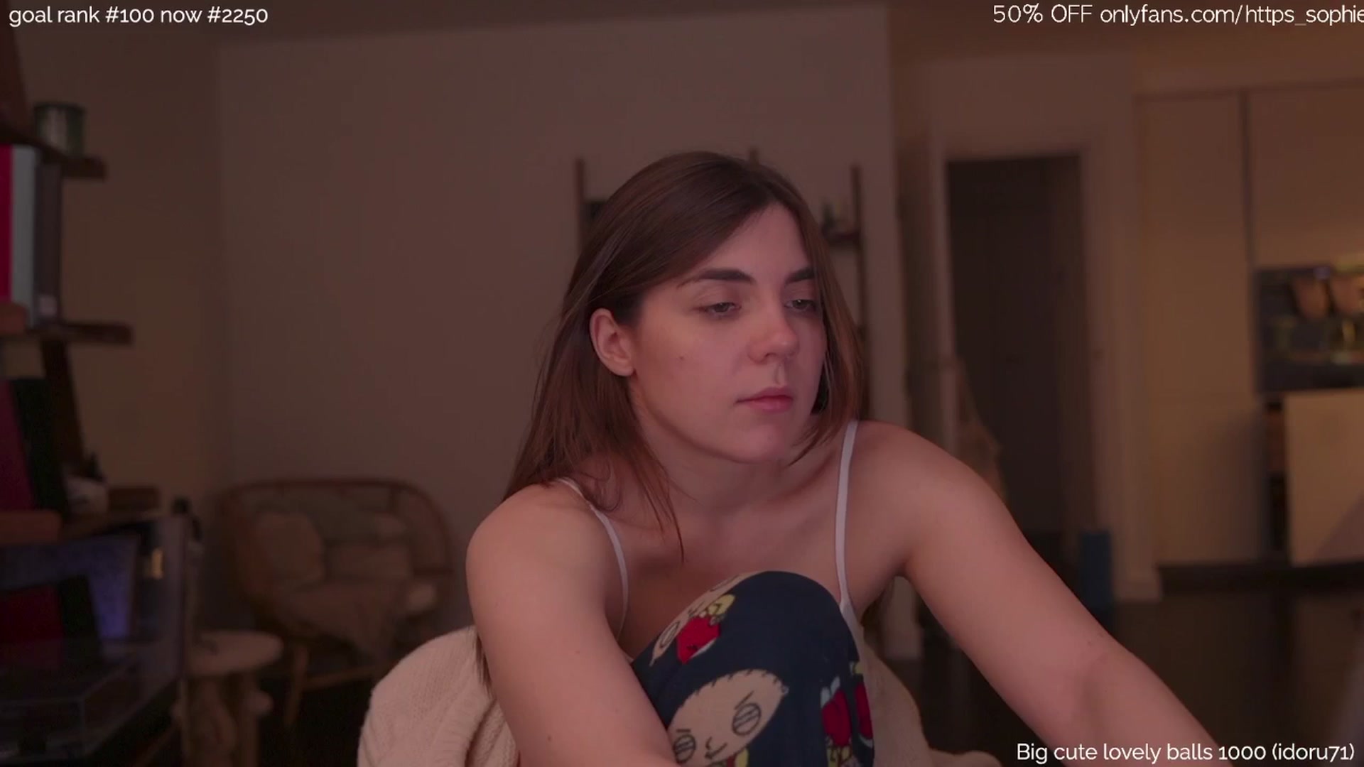 Gallery image thumbnail from tokencunt's myfreecams stream on, 04/13/2025, 24:44 image 11 of 20