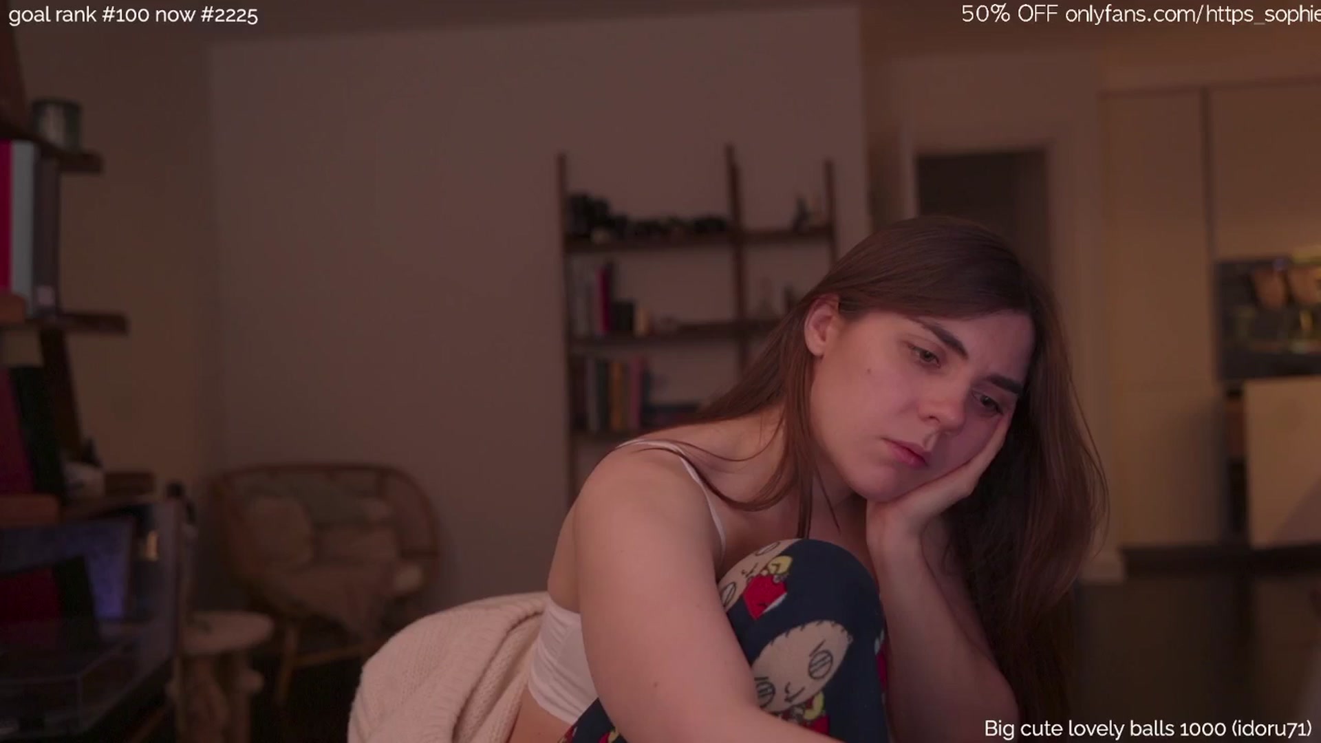 Gallery image thumbnail from tokencunt's myfreecams stream on, 04/13/2025, 24:44 image 16 of 20