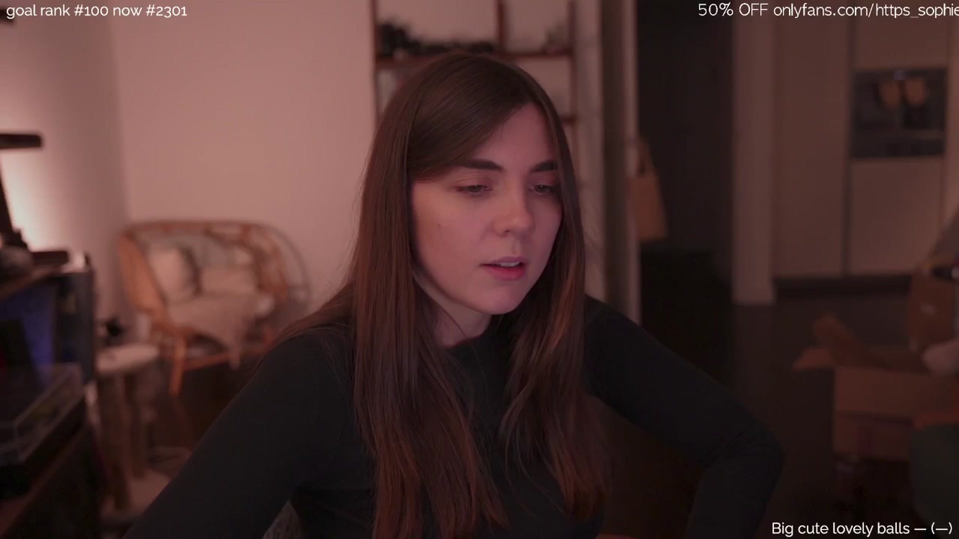 Gallery image thumbnail from tokencunt's myfreecams stream on, 04/14/2025, 24:03 image 2 of 20
