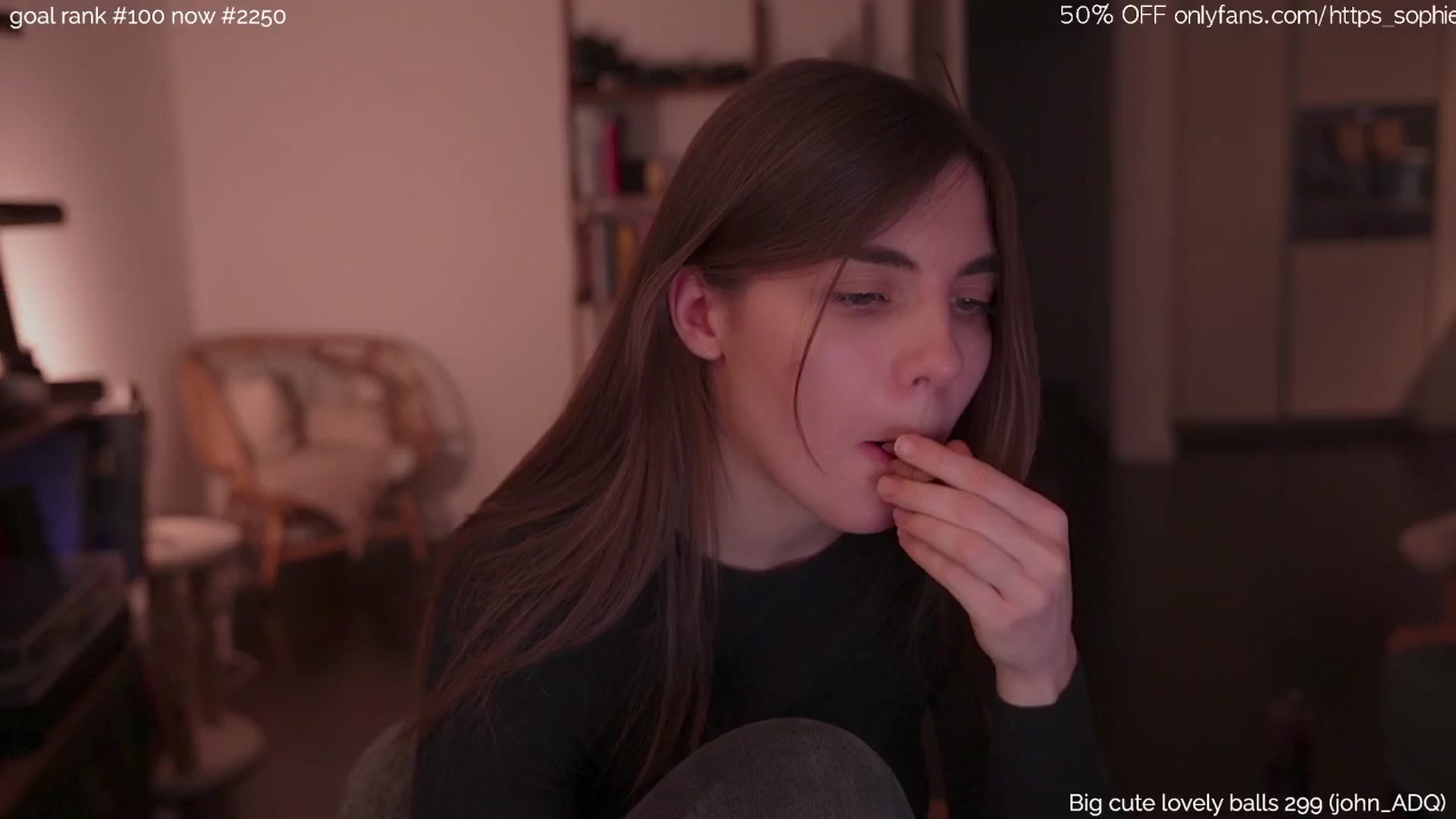 Gallery image thumbnail from tokencunt's myfreecams stream on, 04/14/2025, 24:03 image 6 of 20