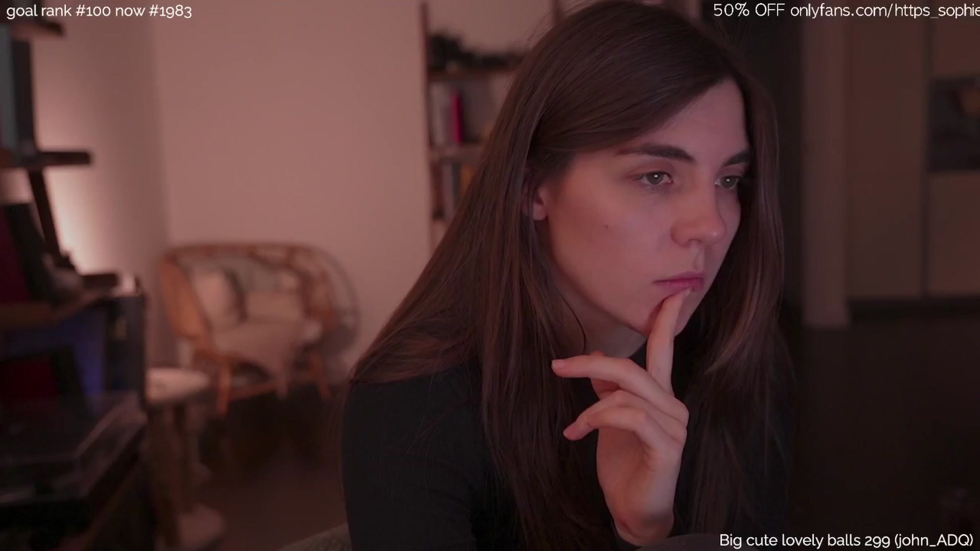 Gallery image thumbnail from tokencunt's myfreecams stream on, 04/14/2025, 01:48 image 10 of 20