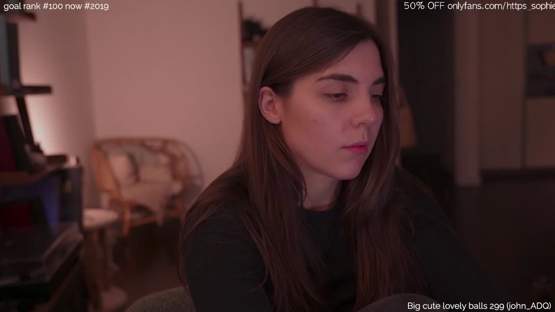 Gallery image thumbnail from tokencunt's myfreecams stream on, 04/14/2025, 01:48 image 1 of 20