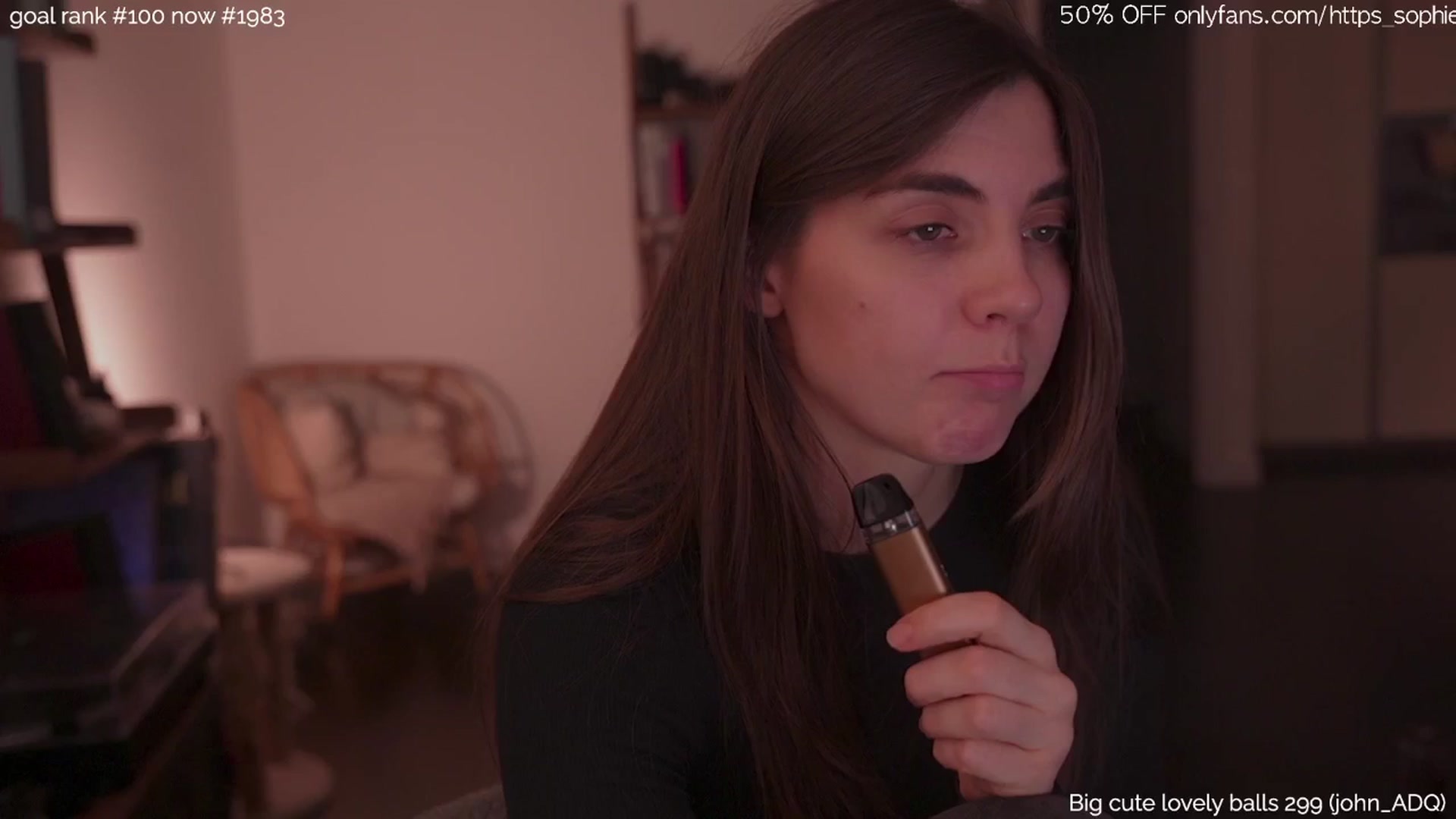 Gallery image thumbnail from tokencunt's myfreecams stream on, 04/14/2025, 01:48 image 11 of 20