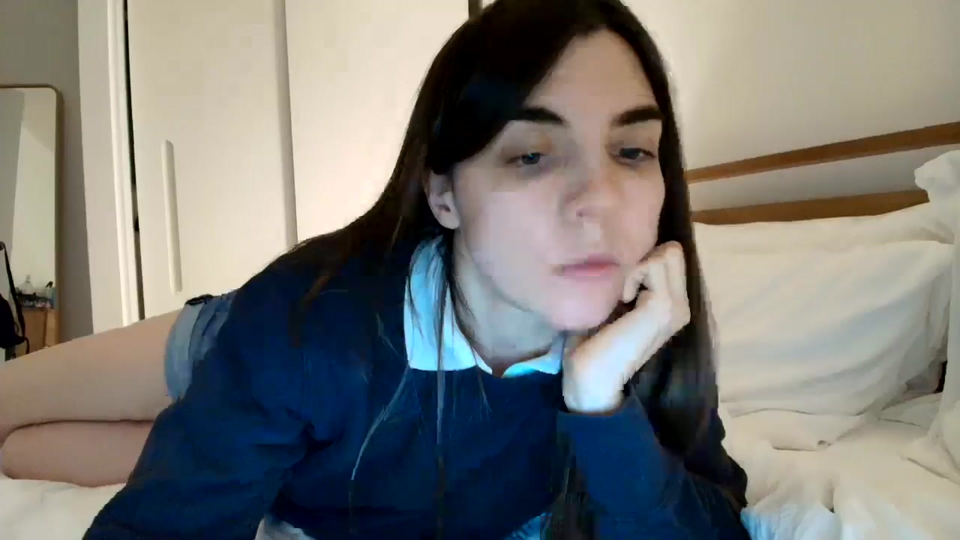 Gallery image thumbnail from tokencunt's myfreecams stream on, 04/30/2025, 24:01 image 2 of 20