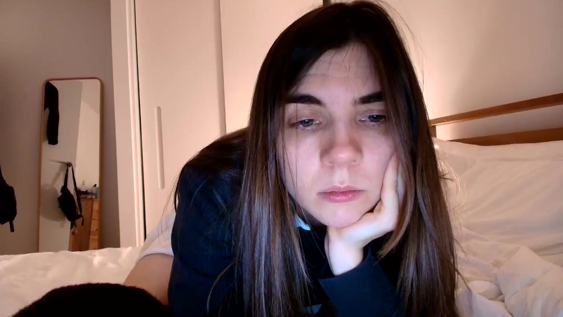 Gallery image thumbnail from tokencunt's myfreecams stream on, 04/30/2025, 24:01 image 15 of 20