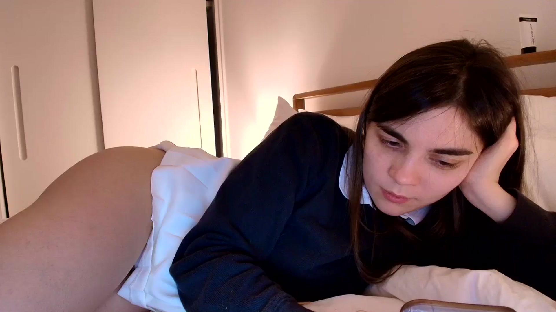 Gallery image thumbnail from tokencunt's myfreecams stream on, 04/30/2025, 01:59 image 5 of 20