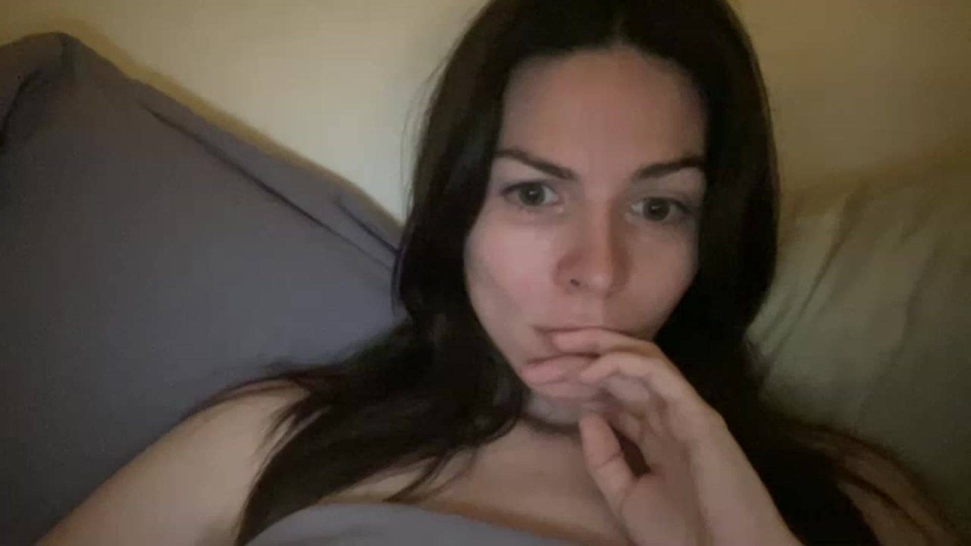 Gallery image thumbnail from tonyclifton69's myfreecams stream on, 06/19/2023, 02:46 image 18 of 20