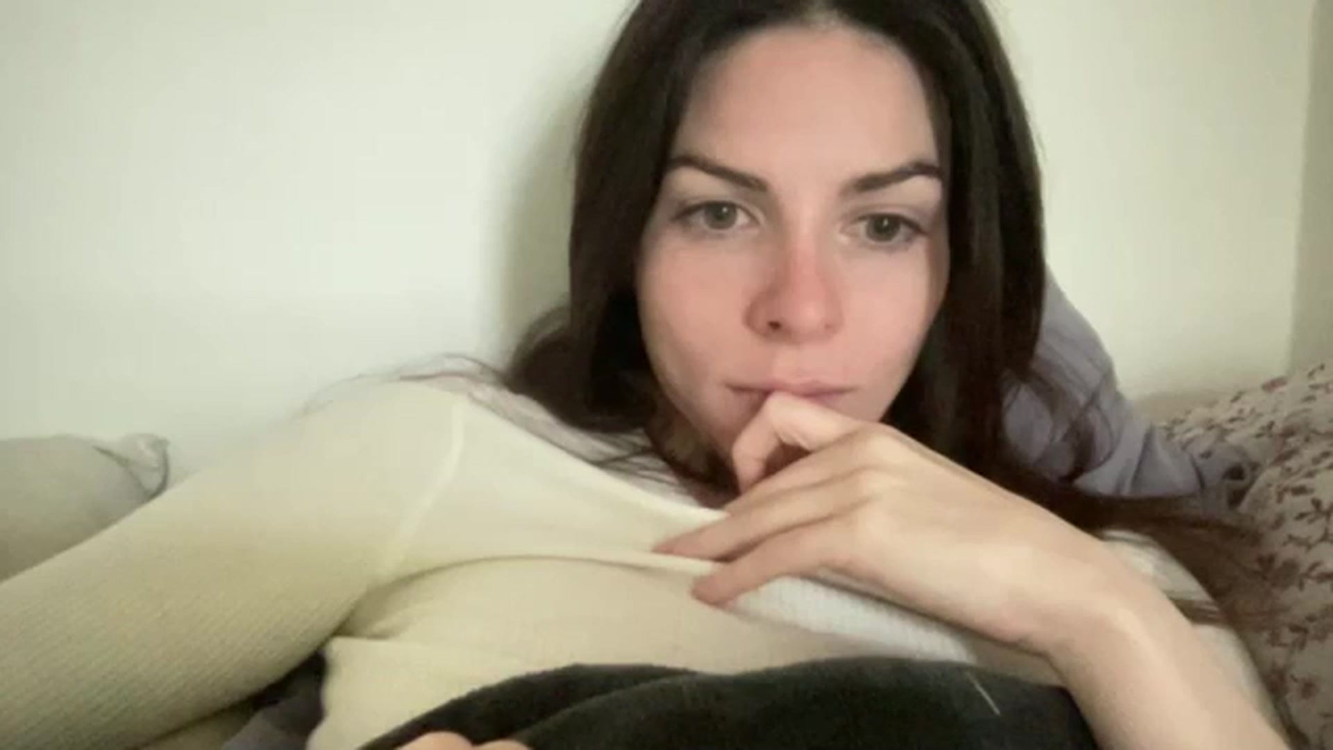 Gallery image thumbnail from tonyclifton69's myfreecams stream on, 11/10/2023, 18:59 image 16 of 20