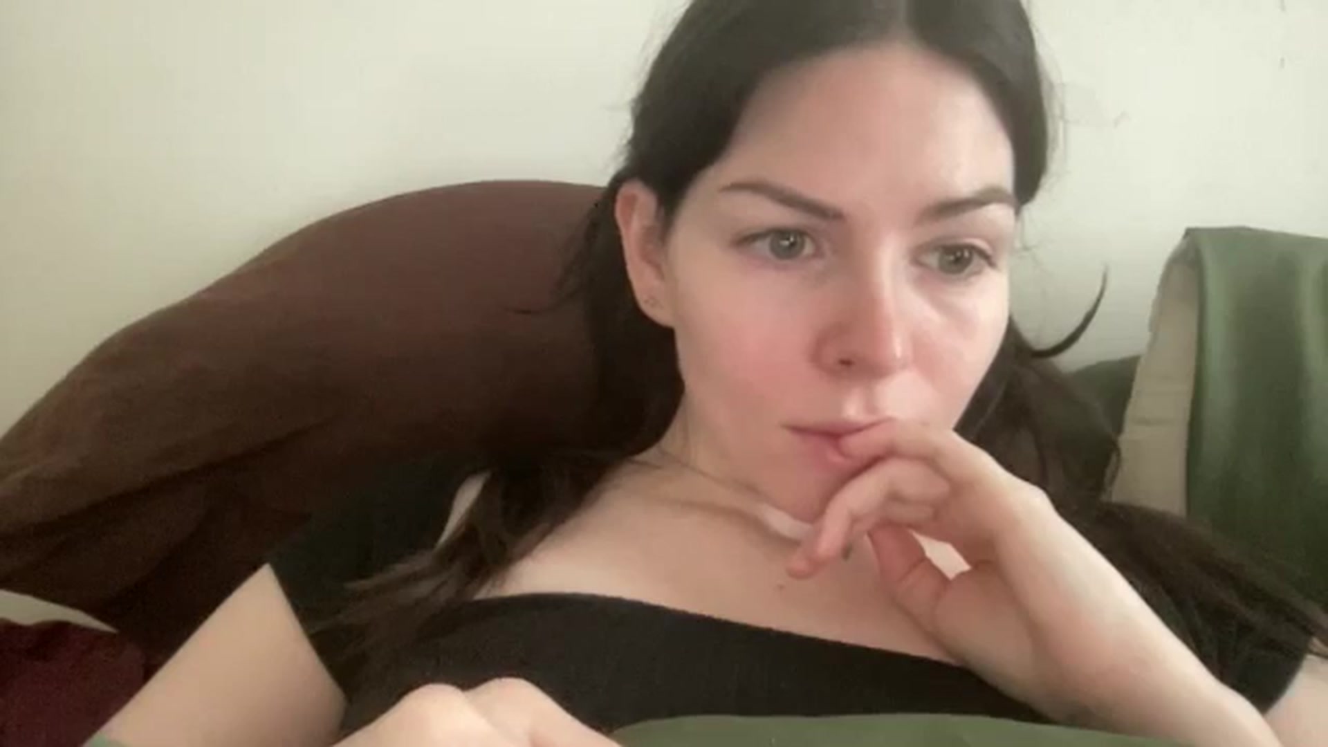 Gallery image thumbnail from tonyclifton69's myfreecams stream on, 12/30/2024, 17:28 image 17 of 20