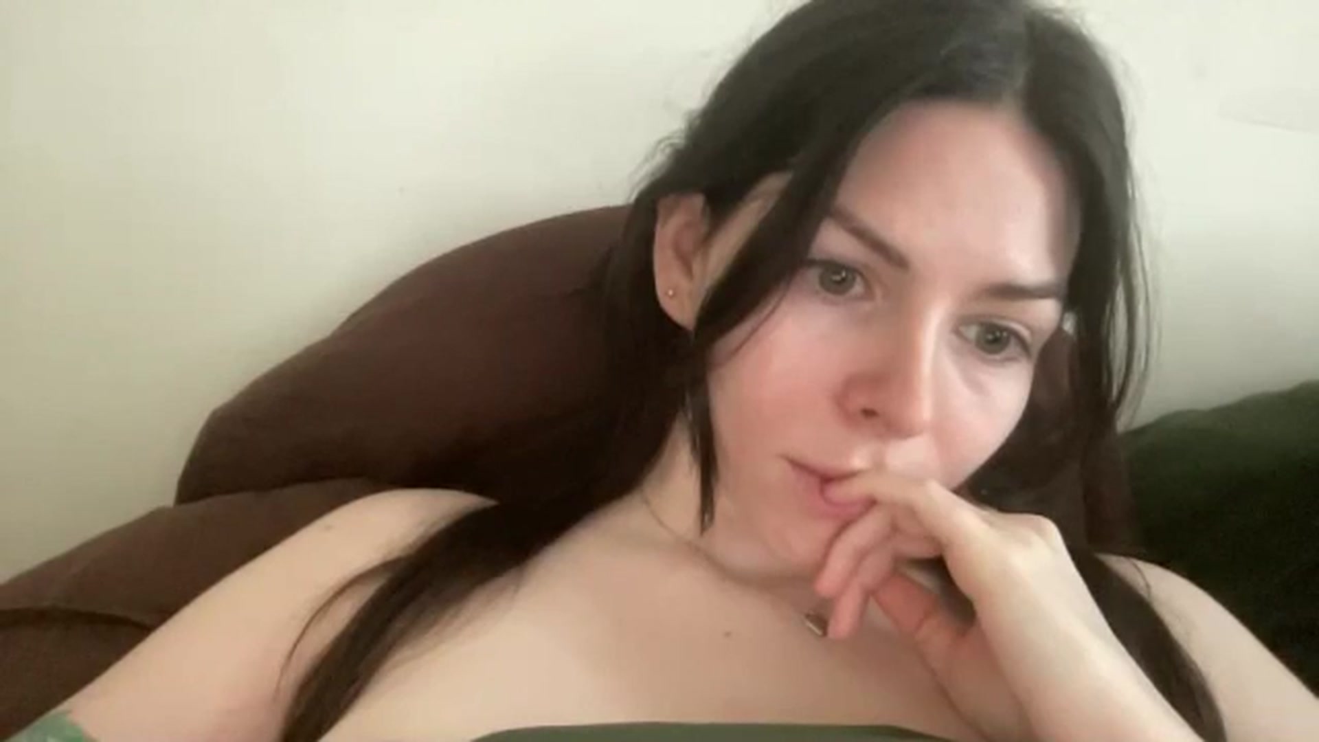Gallery image thumbnail from tonyclifton69's myfreecams stream on, 12/30/2024, 19:06 image 20 of 20