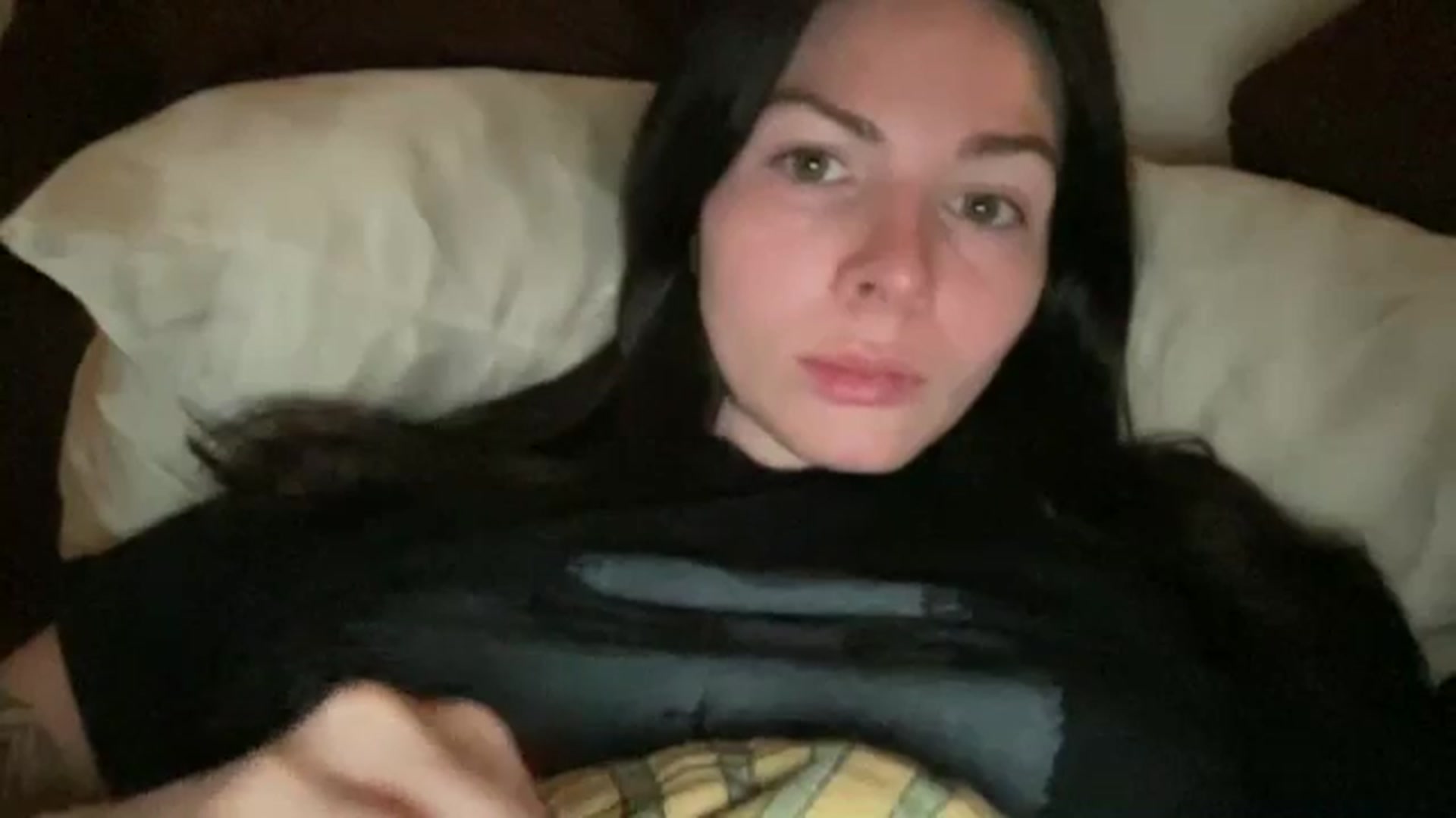 Gallery image thumbnail from tonyclifton69's myfreecams stream on, 04/22/2025, 02:28 image 6 of 20