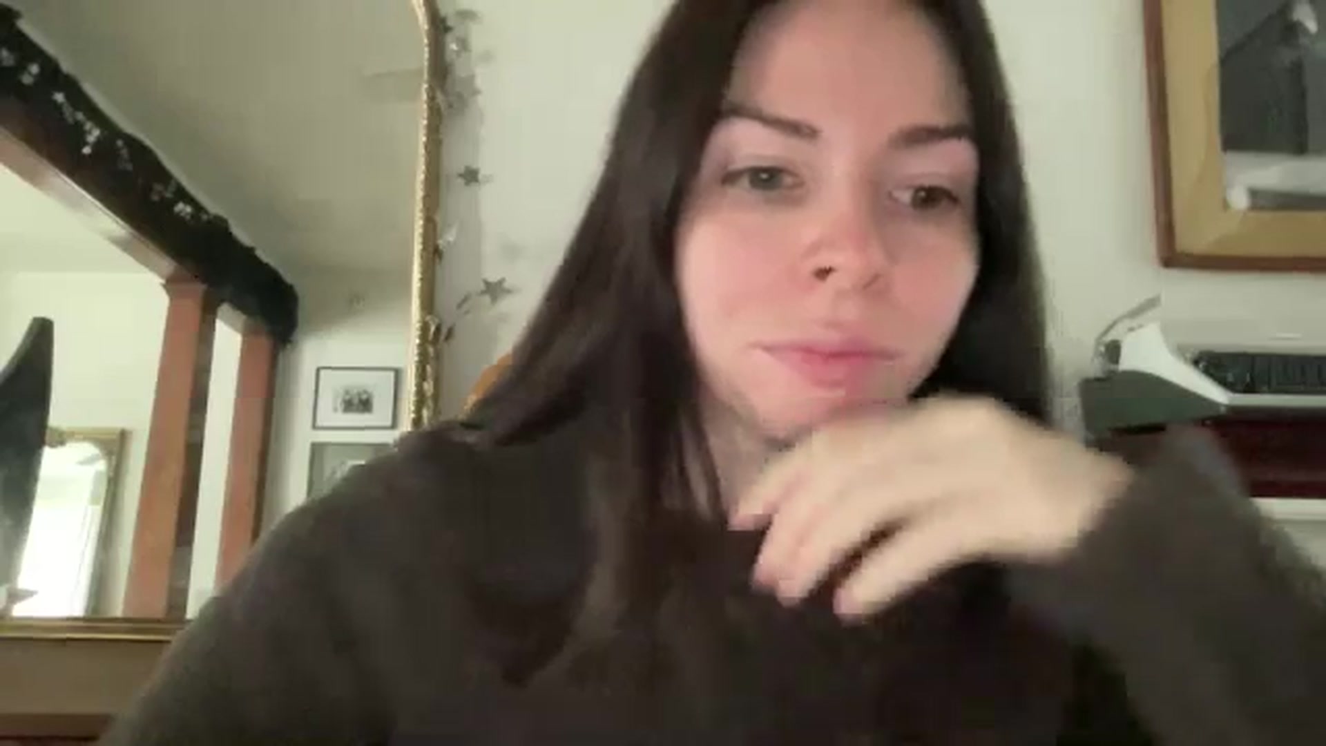 Gallery image thumbnail from tonyclifton69's myfreecams stream on, 10/19/2025, 20:01 image 4 of 20