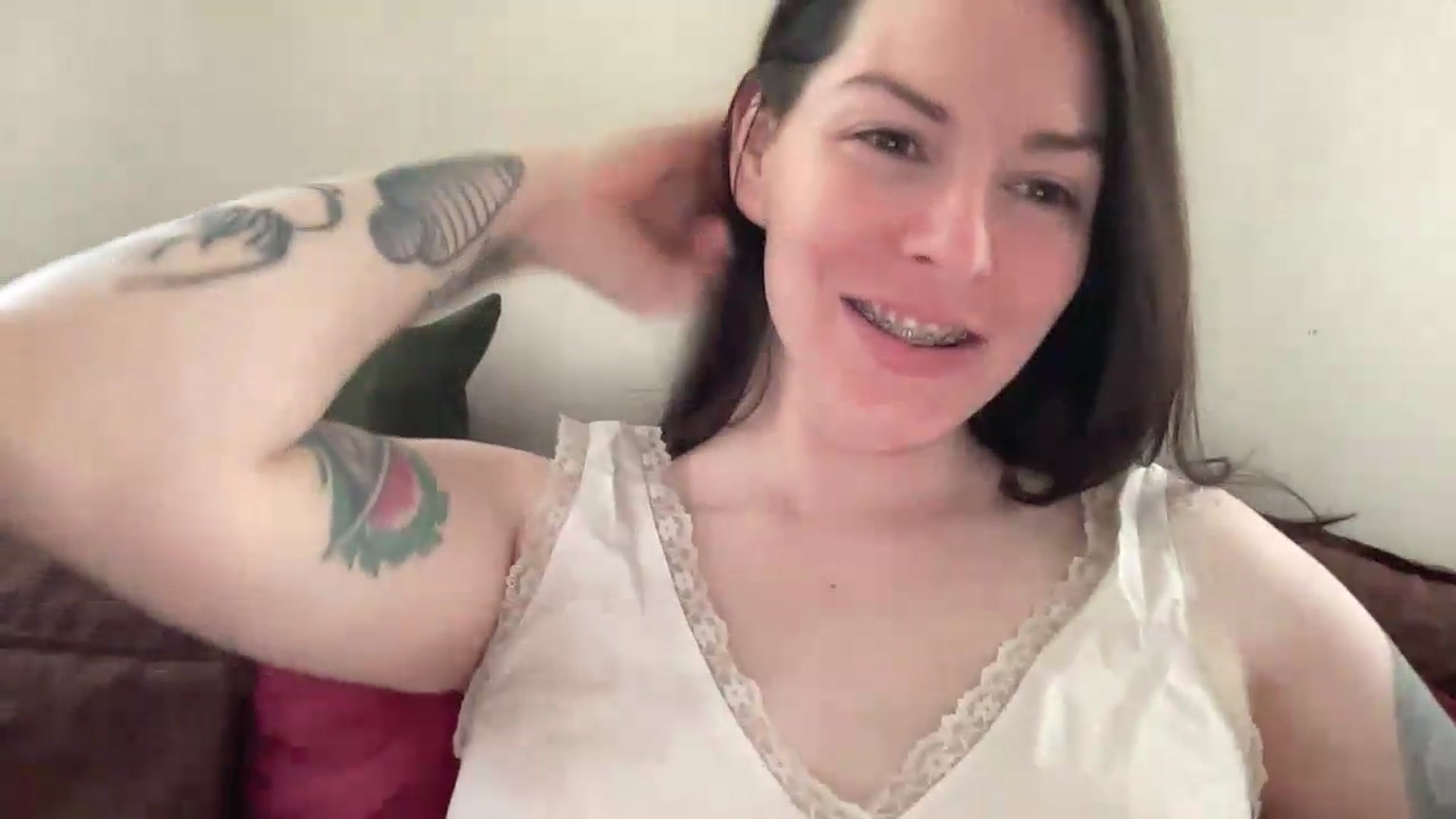 Gallery image thumbnail from tonyclifton69's myfreecams stream on, 06/04/2026, 16:49 image 12 of 20