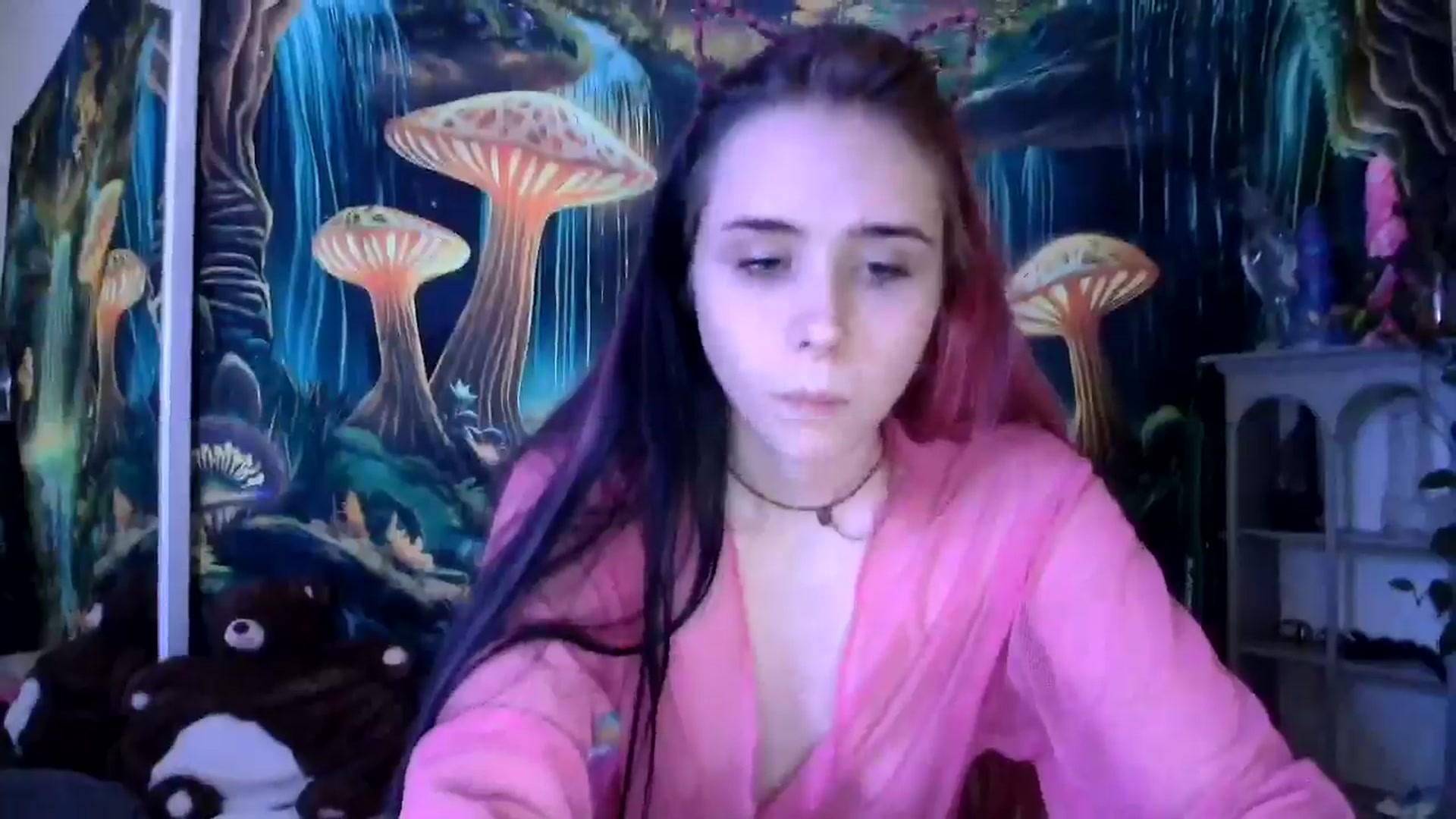 Gallery image thumbnail from tr4pf4iry's myfreecams stream on, 07/03/2024, 10:01 image 15 of 20