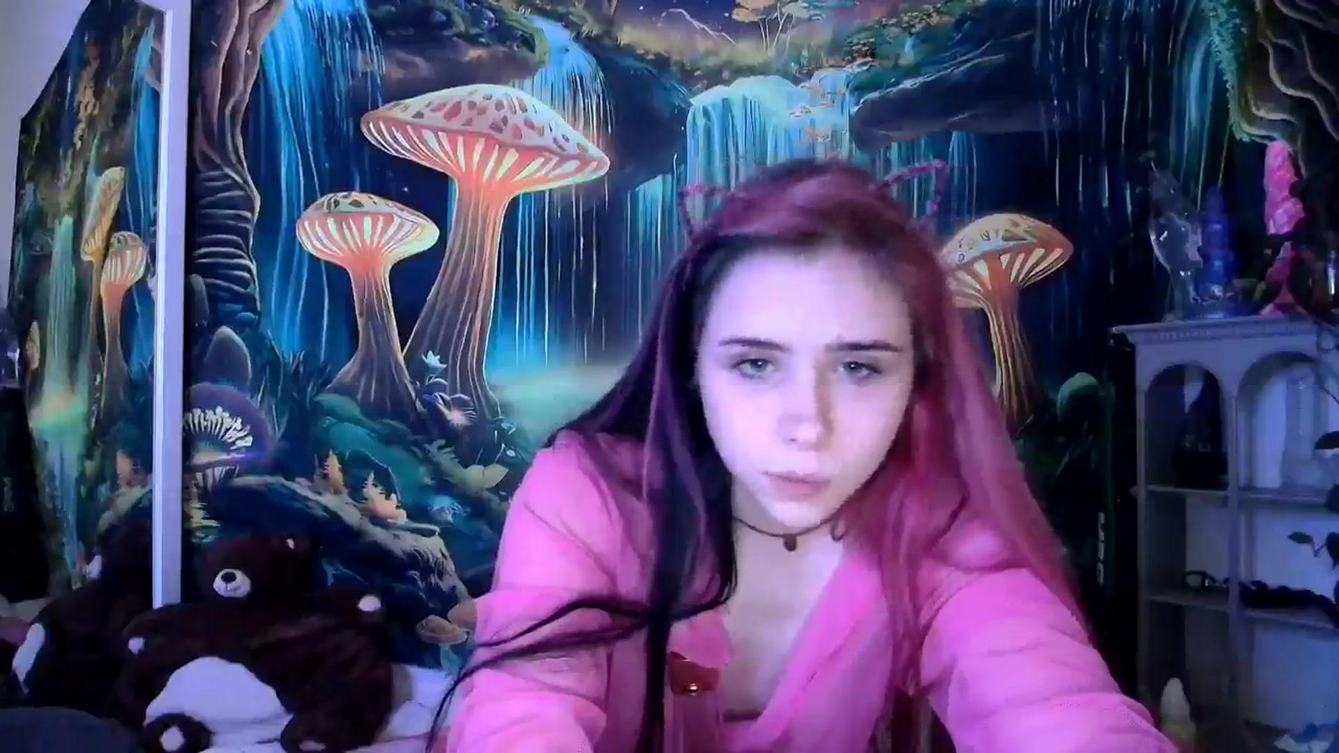 Gallery image thumbnail from tr4pf4iry's myfreecams stream on, 07/03/2024, 10:01 image 10 of 20