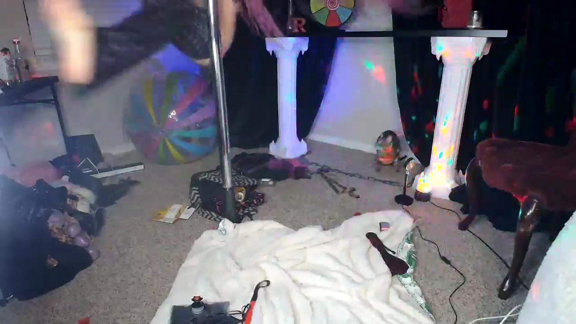 Gallery image thumbnail from tr4pf4iry's myfreecams stream on, 09/04/2024, 08:03 image 20 of 20