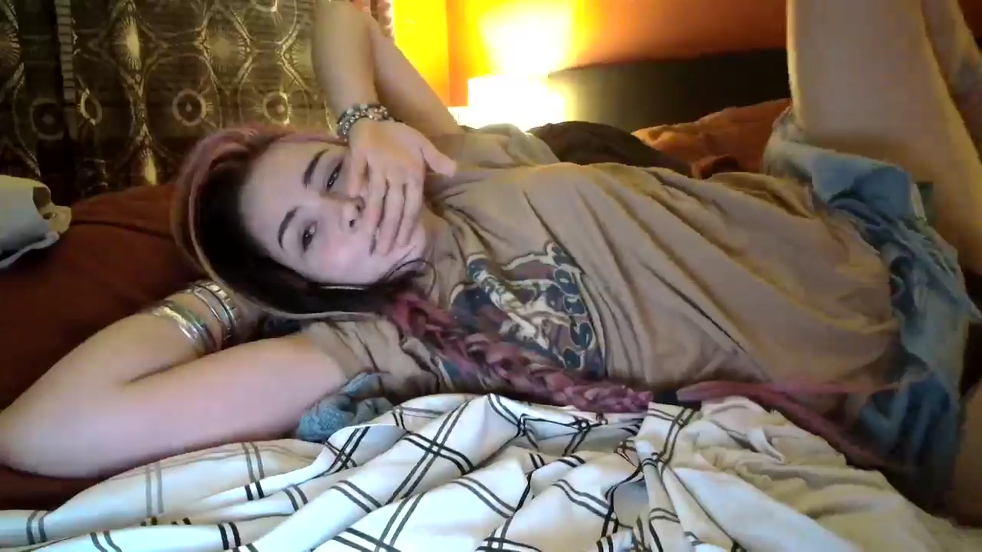 Gallery image thumbnail from tr4pf4iry's myfreecams stream on, 11/12/2024, 11:25 image 10 of 20