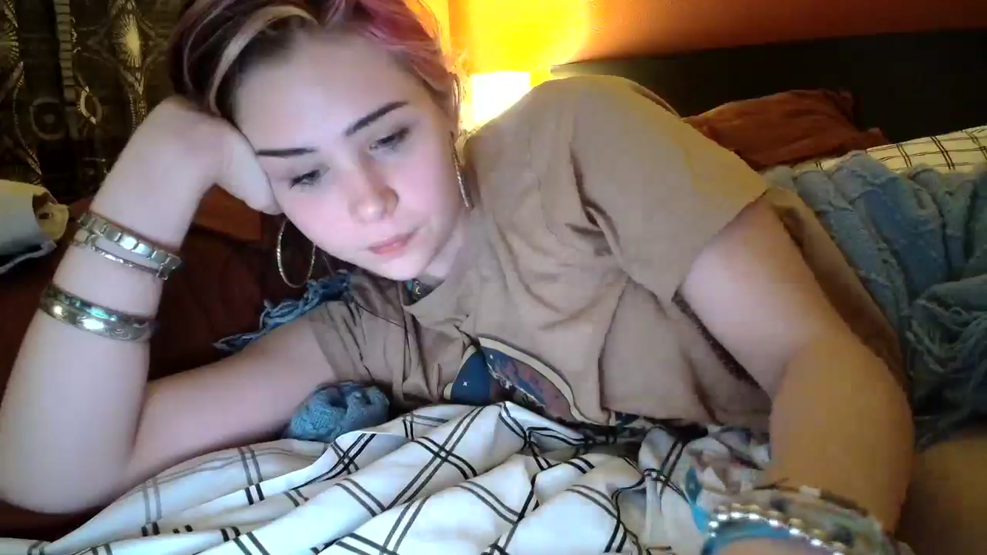 Gallery image thumbnail from tr4pf4iry's myfreecams stream on, 11/12/2024, 11:25 image 9 of 20