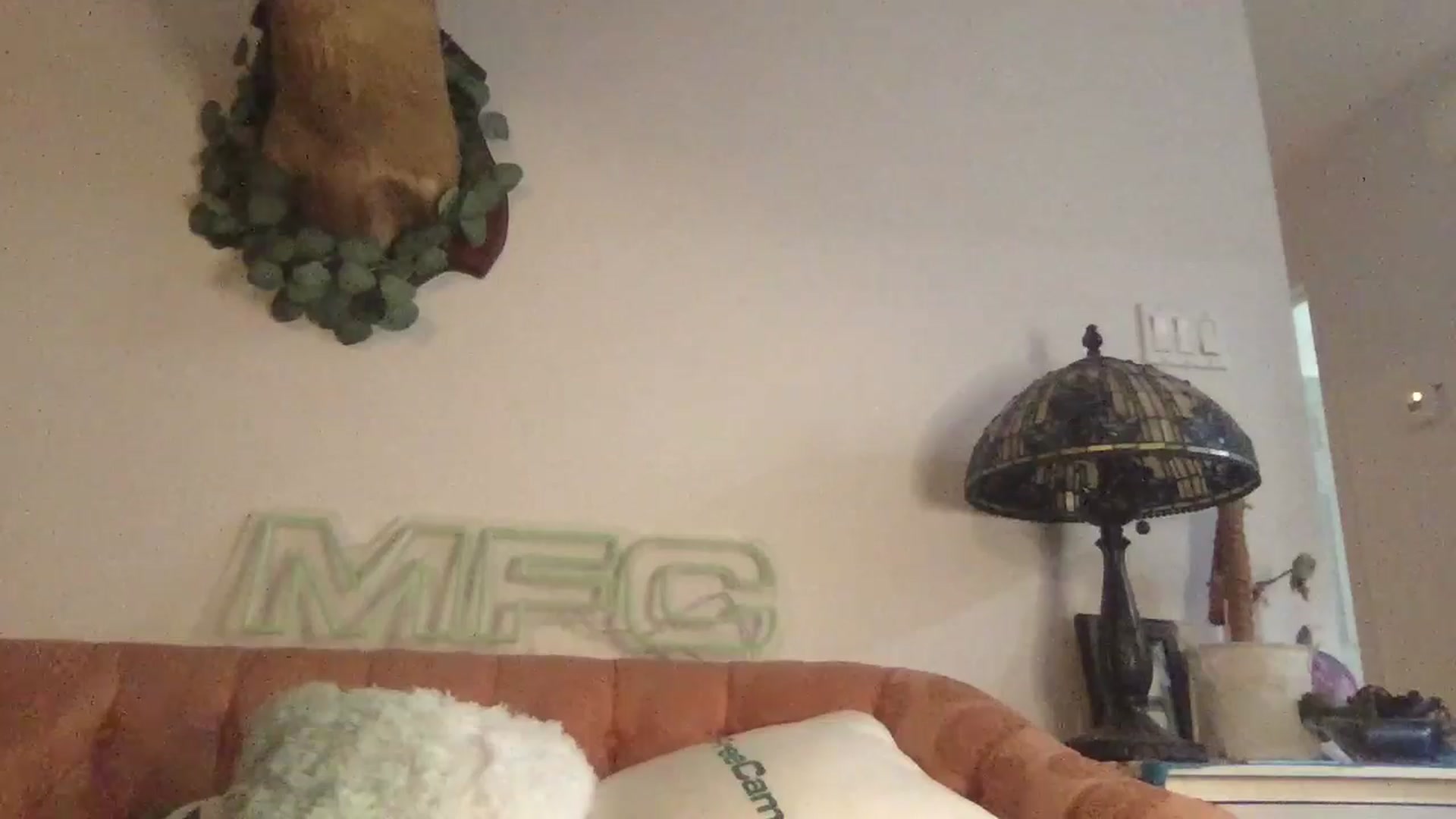 Gallery image thumbnail from tr4pf4iry's myfreecams stream on, 12/21/2024, 12:23 image 3 of 20