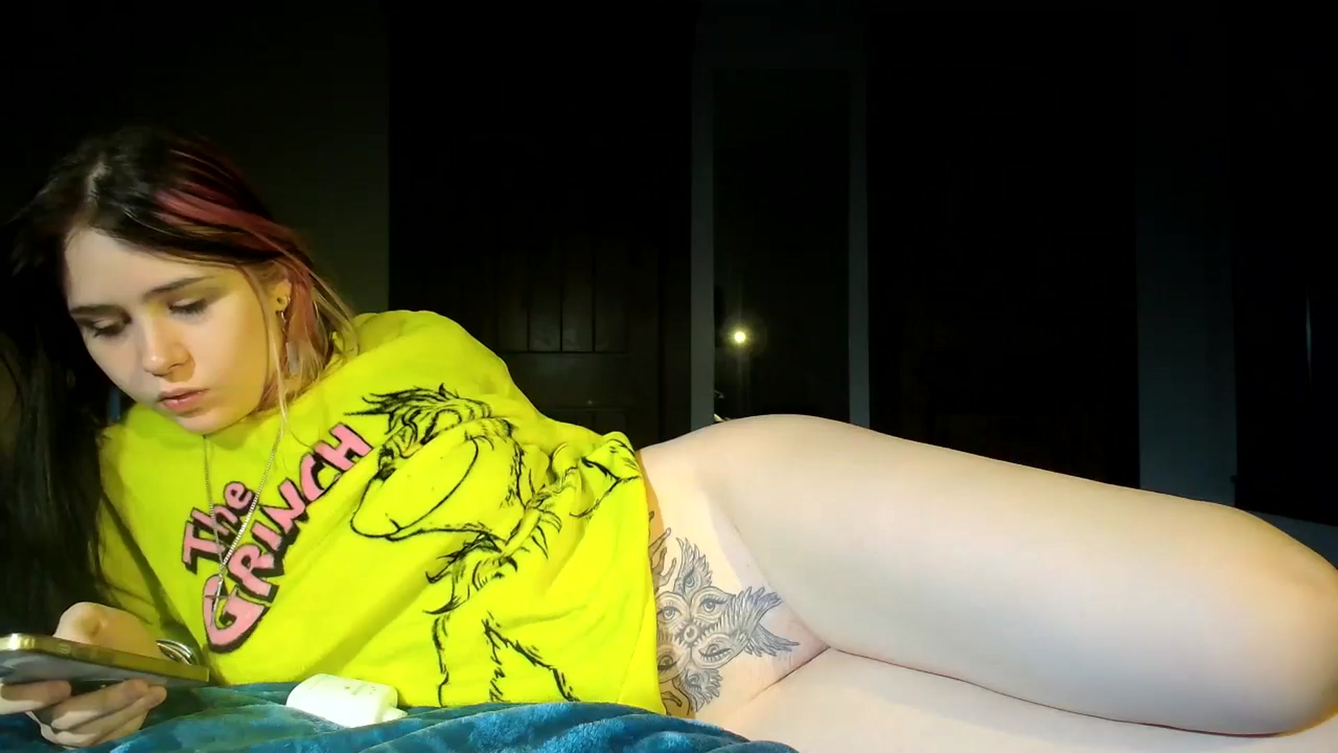 Gallery image thumbnail from tr4pf4iry's myfreecams stream on, 12/25/2024, 08:39 image 10 of 20