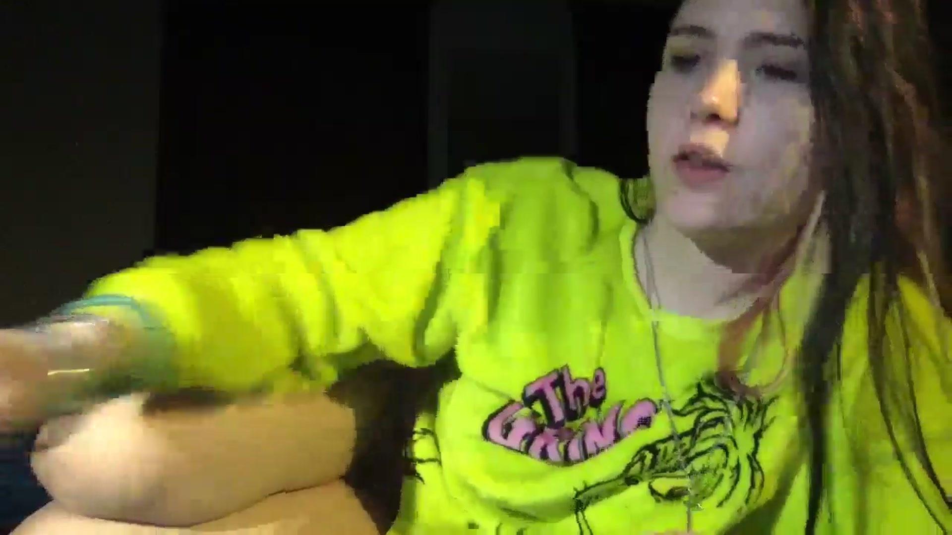 Gallery image thumbnail from tr4pf4iry's myfreecams stream on, 12/25/2024, 08:56 image 13 of 20