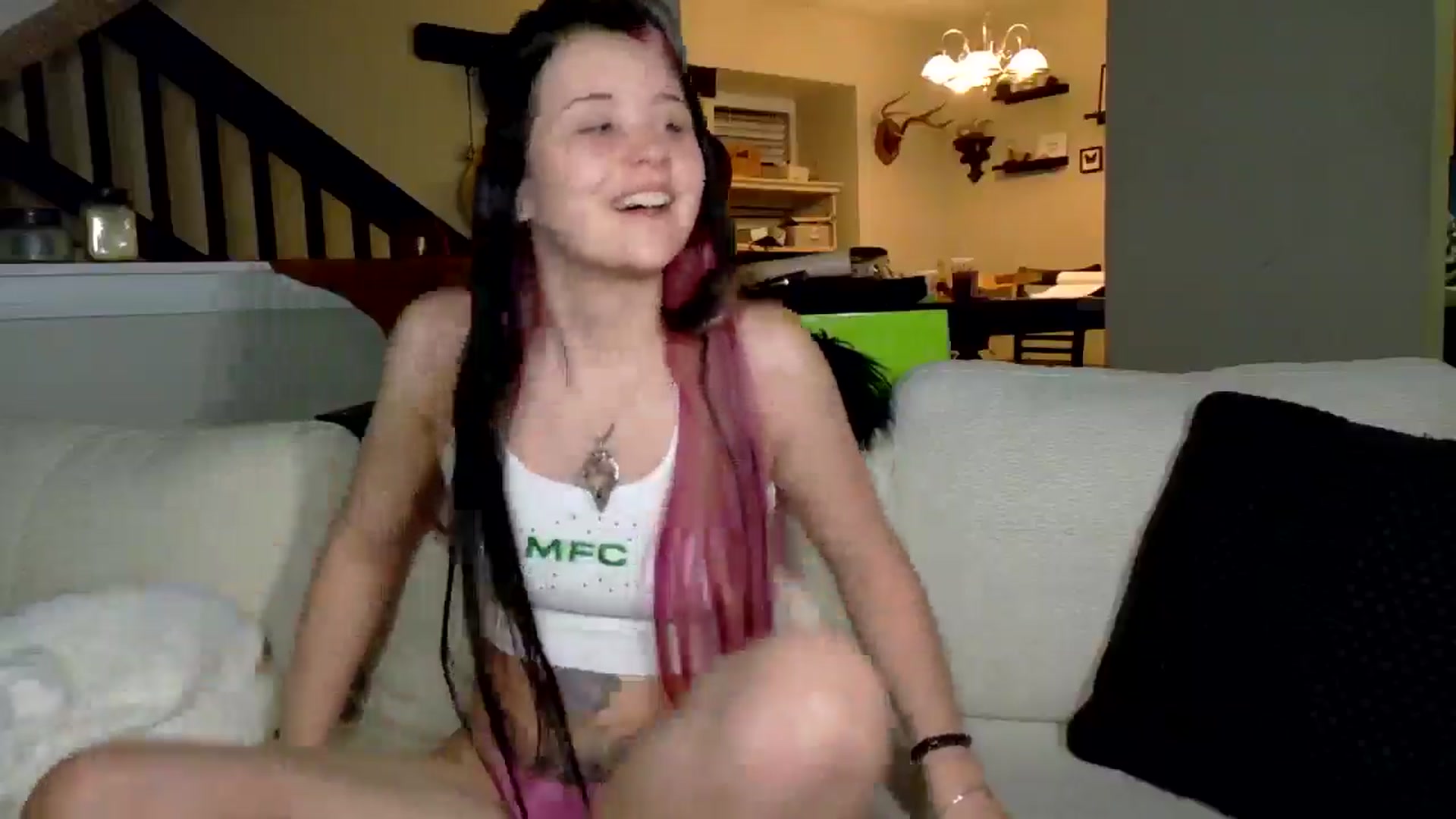 Gallery image thumbnail from tr4pf4iry's myfreecams stream on, 02/19/2025, 08:28 image 3 of 20