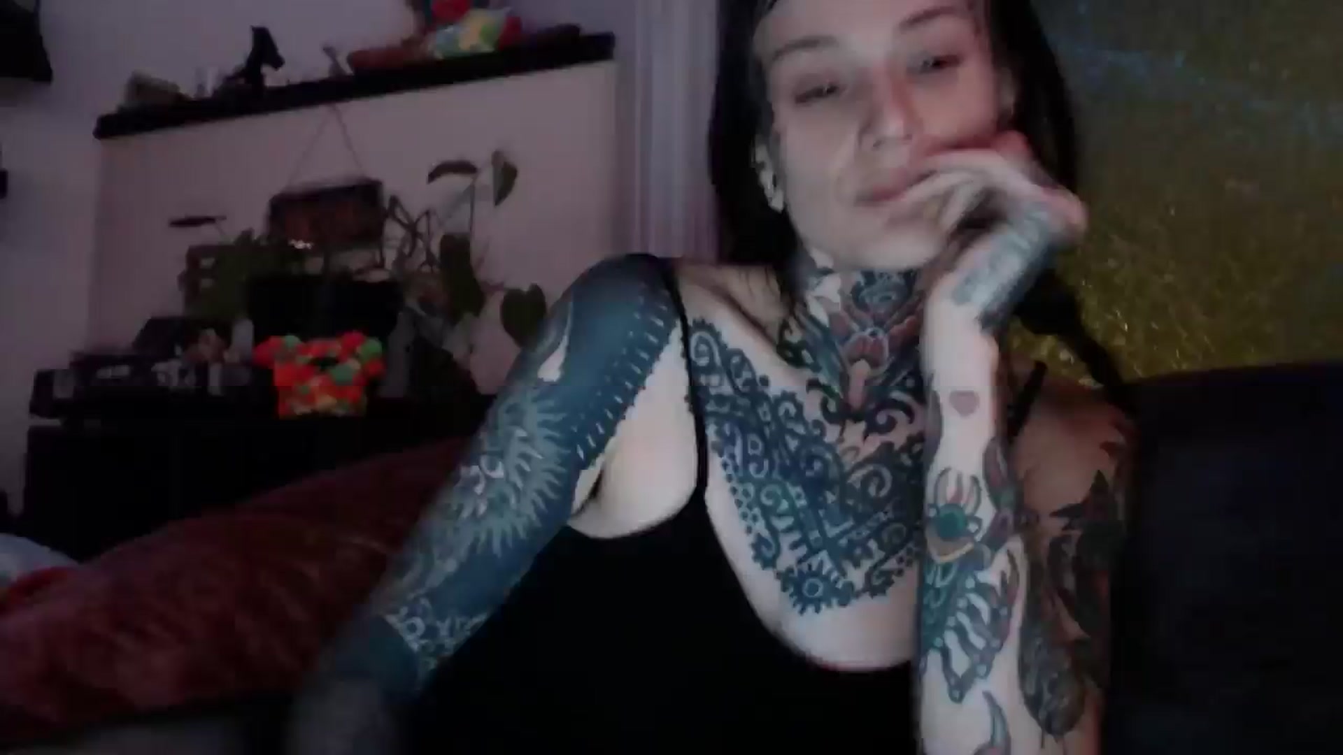 Gallery image thumbnail from trash_angel69's myfreecams stream on, 09/30/2025, 09:23 image 19 of 20