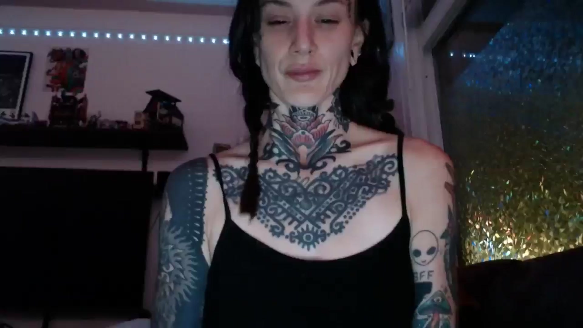Gallery image thumbnail from trash_angel69's myfreecams stream on, 09/30/2025, 09:23 image 4 of 20
