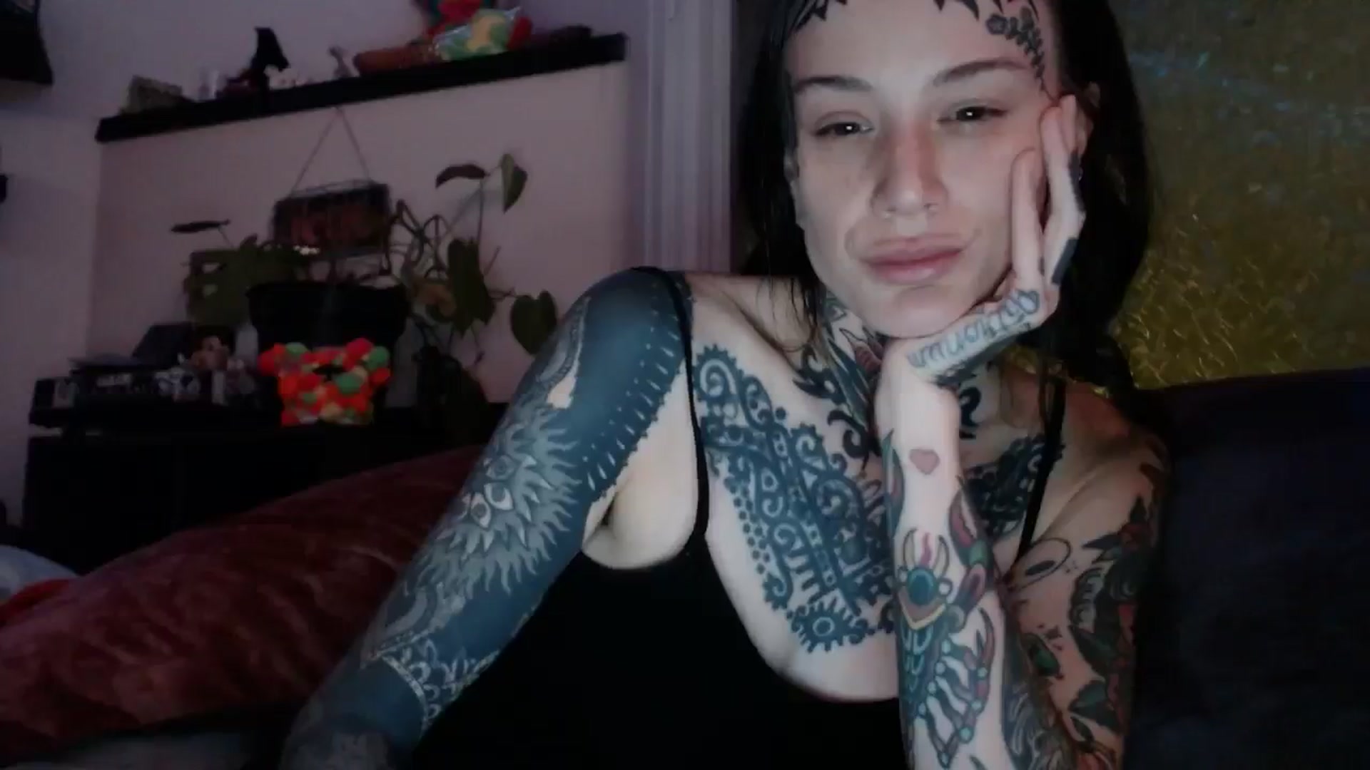 Gallery image thumbnail from trash_angel69's myfreecams stream on, 09/30/2025, 09:23 image 20 of 20