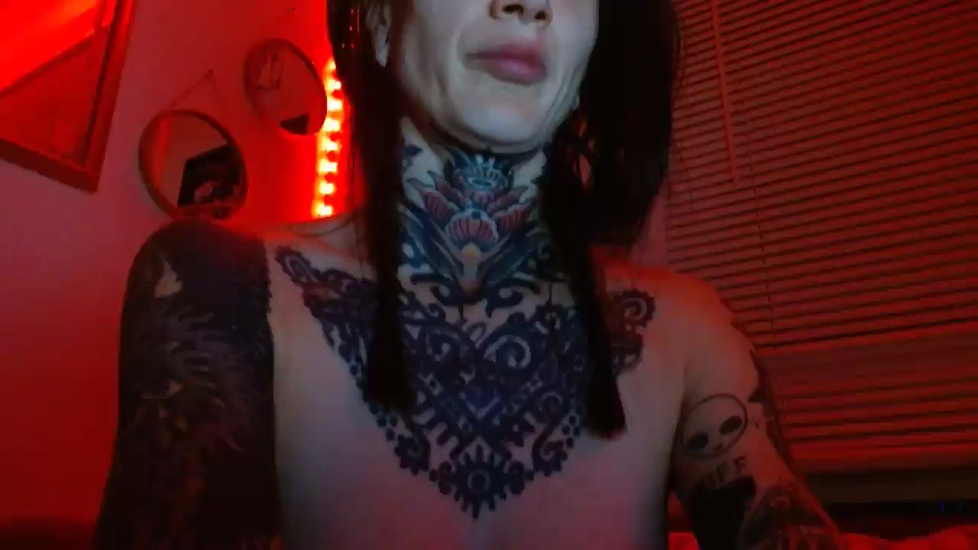 Gallery image thumbnail from trash_angel69's myfreecams stream on, 11/09/2025, 09:58 image 5 of 20
