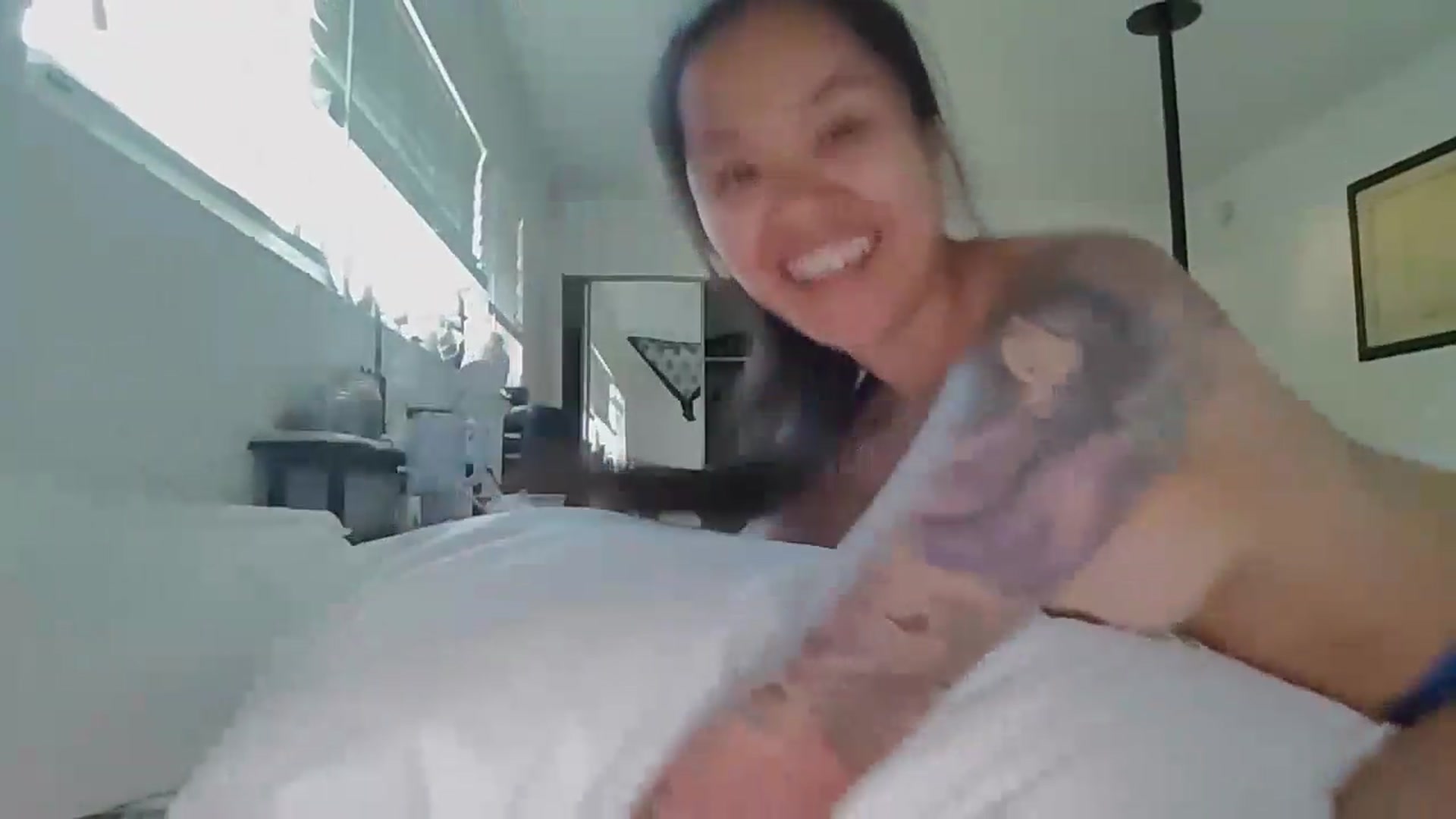 Gallery image thumbnail from trvnkitty's myfreecams stream on, 07/17/2026, 05:16 image 4 of 20