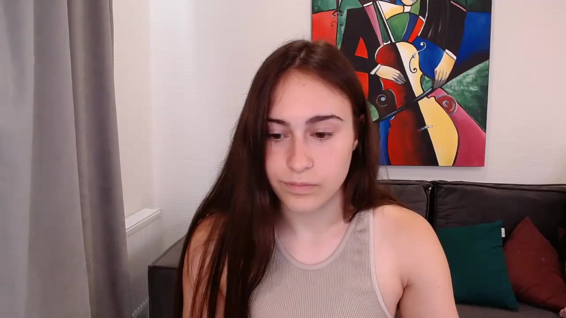 Gallery image thumbnail from ulohu's myfreecams stream on, 07/04/2024, 15:21 image 7 of 20
