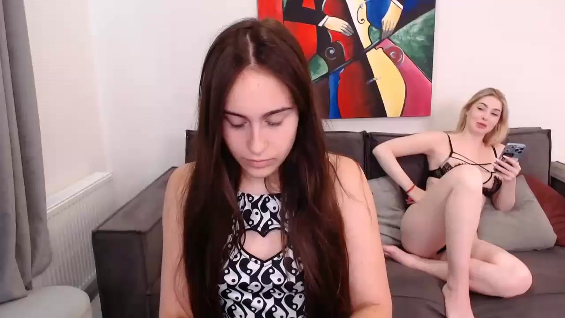 Gallery image thumbnail from ulohu's myfreecams stream on, 07/23/2024, 15:07 image 14 of 20