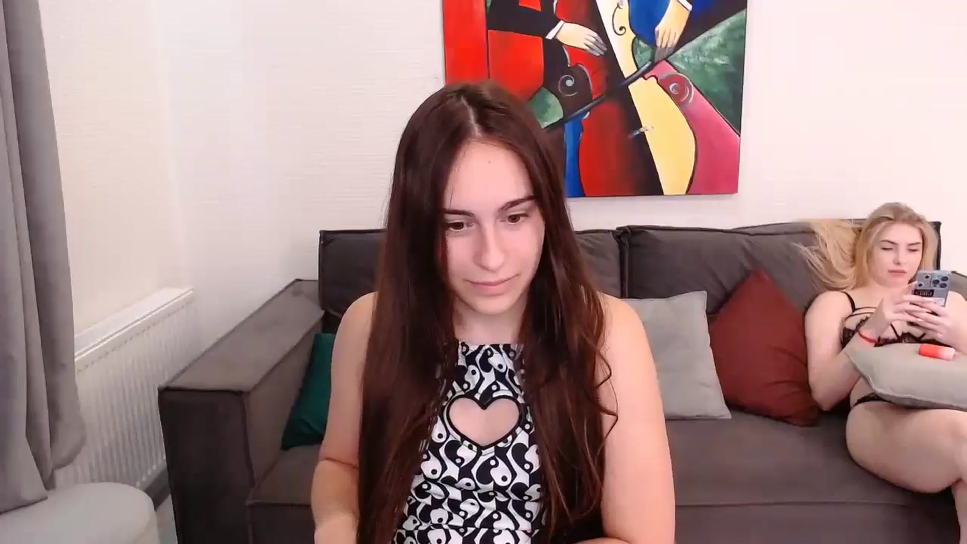 Gallery image thumbnail from ulohu's myfreecams stream on, 07/23/2024, 16:35 image 17 of 20