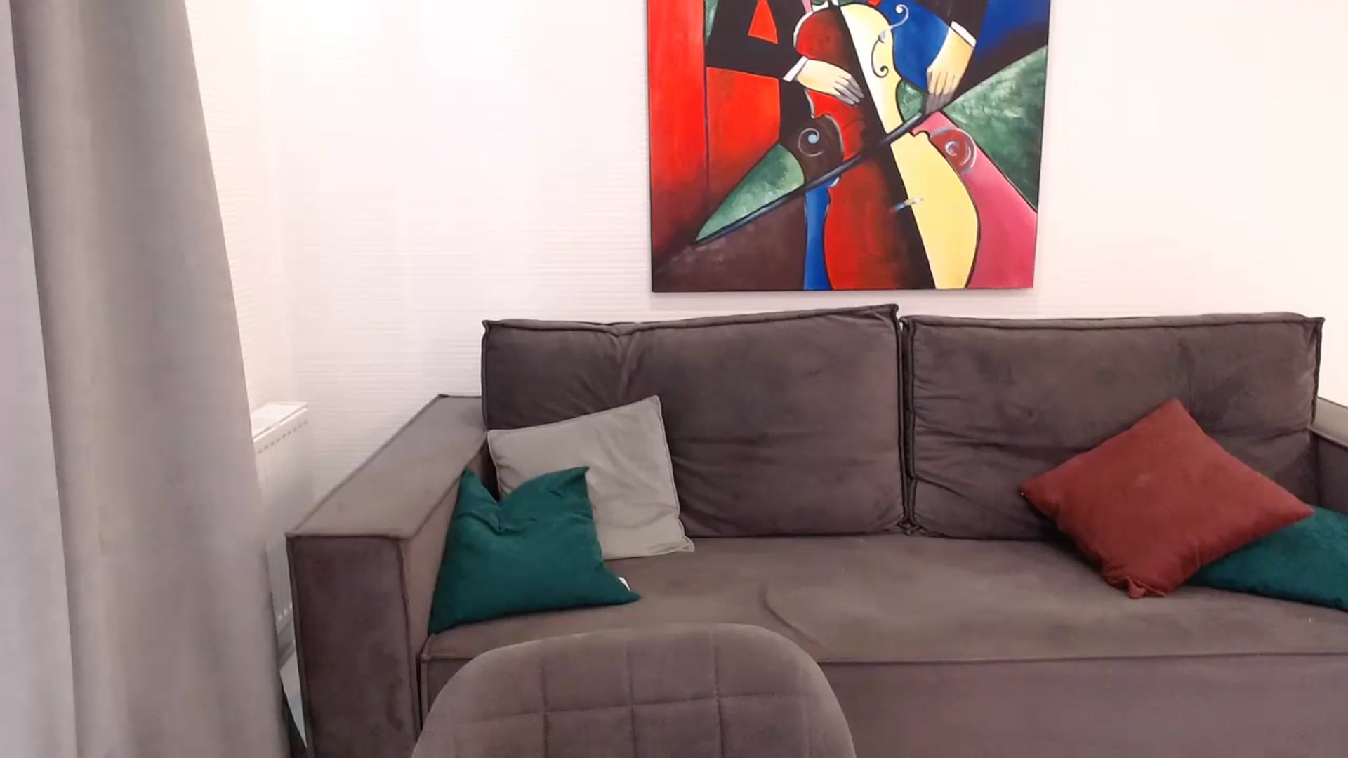 Gallery image thumbnail from ulohu's myfreecams stream on, 08/22/2024, 15:11 image 7 of 20