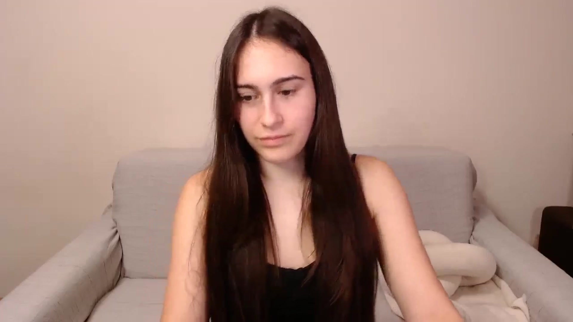 Gallery image thumbnail from ulohu's myfreecams stream on, 12/26/2024, 24:16 image 10 of 20