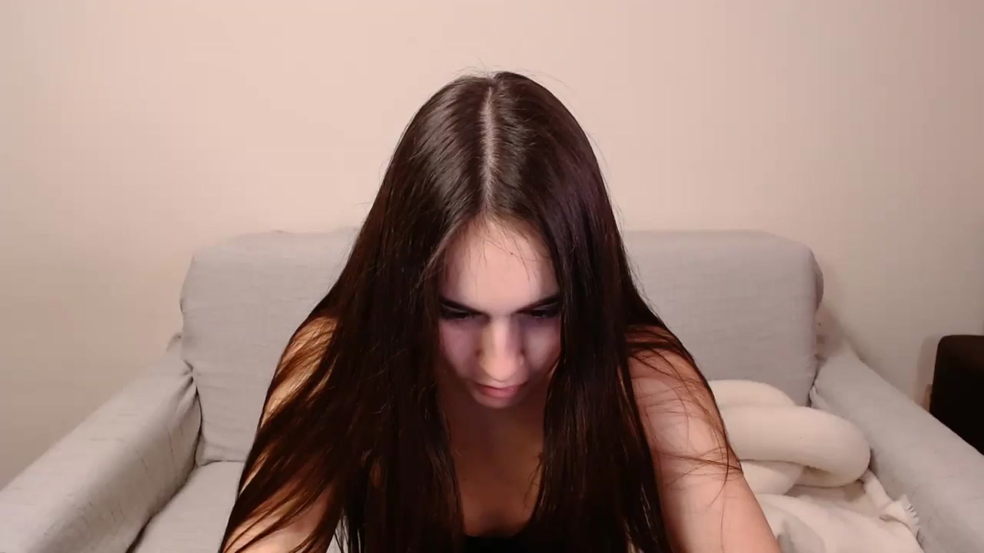 Gallery image thumbnail from ulohu's myfreecams stream on, 12/26/2024, 03:18 image 4 of 20