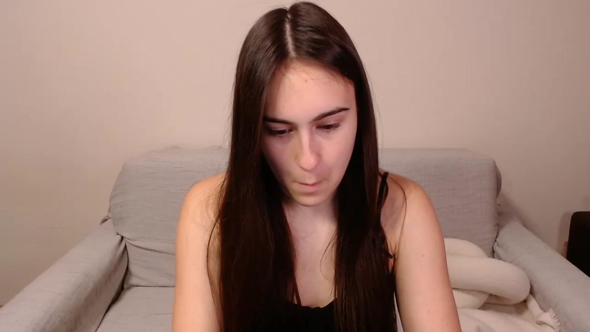 Gallery image thumbnail from ulohu's myfreecams stream on, 12/26/2024, 22:15 image 7 of 20